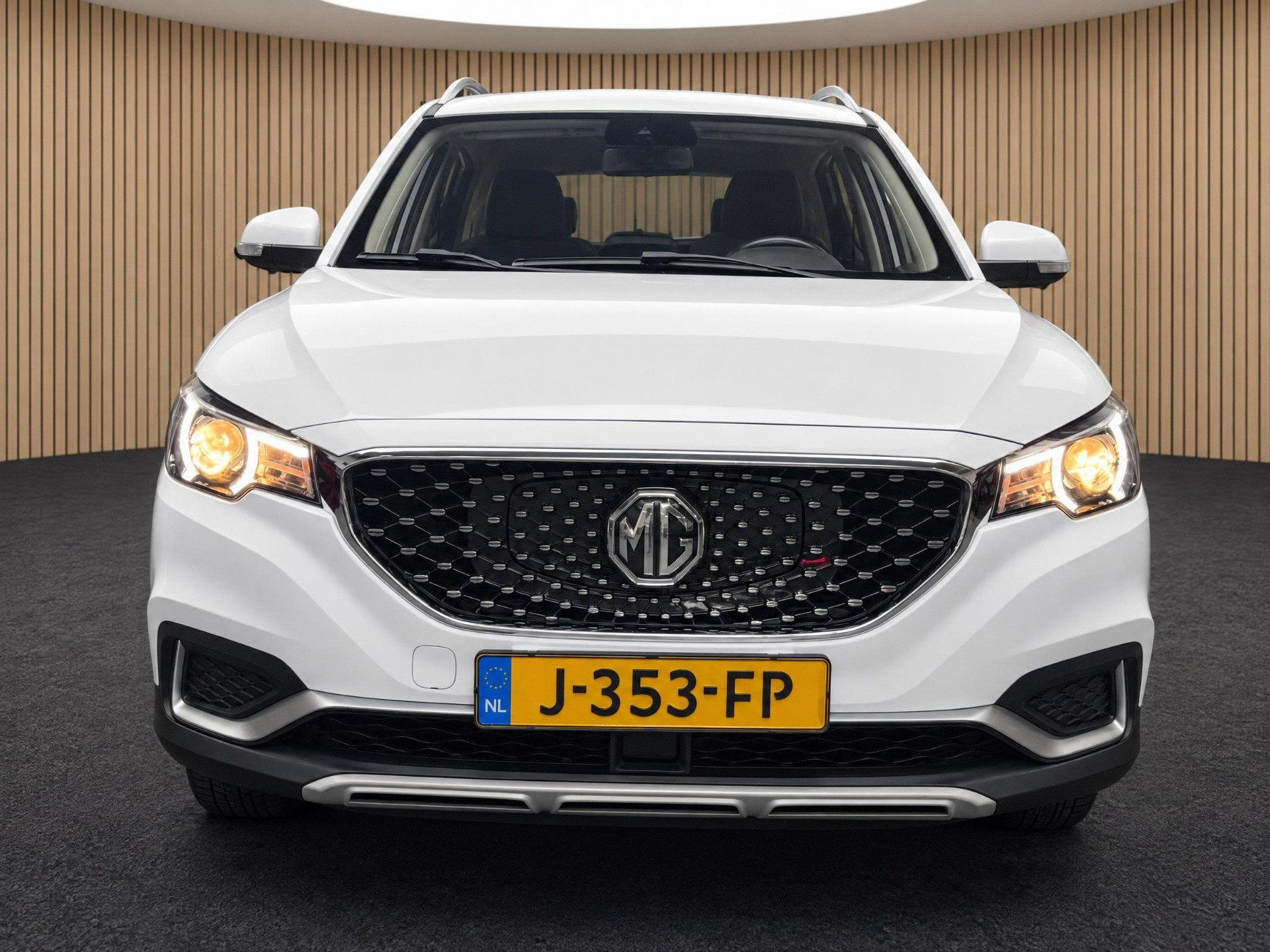 MG ZS
