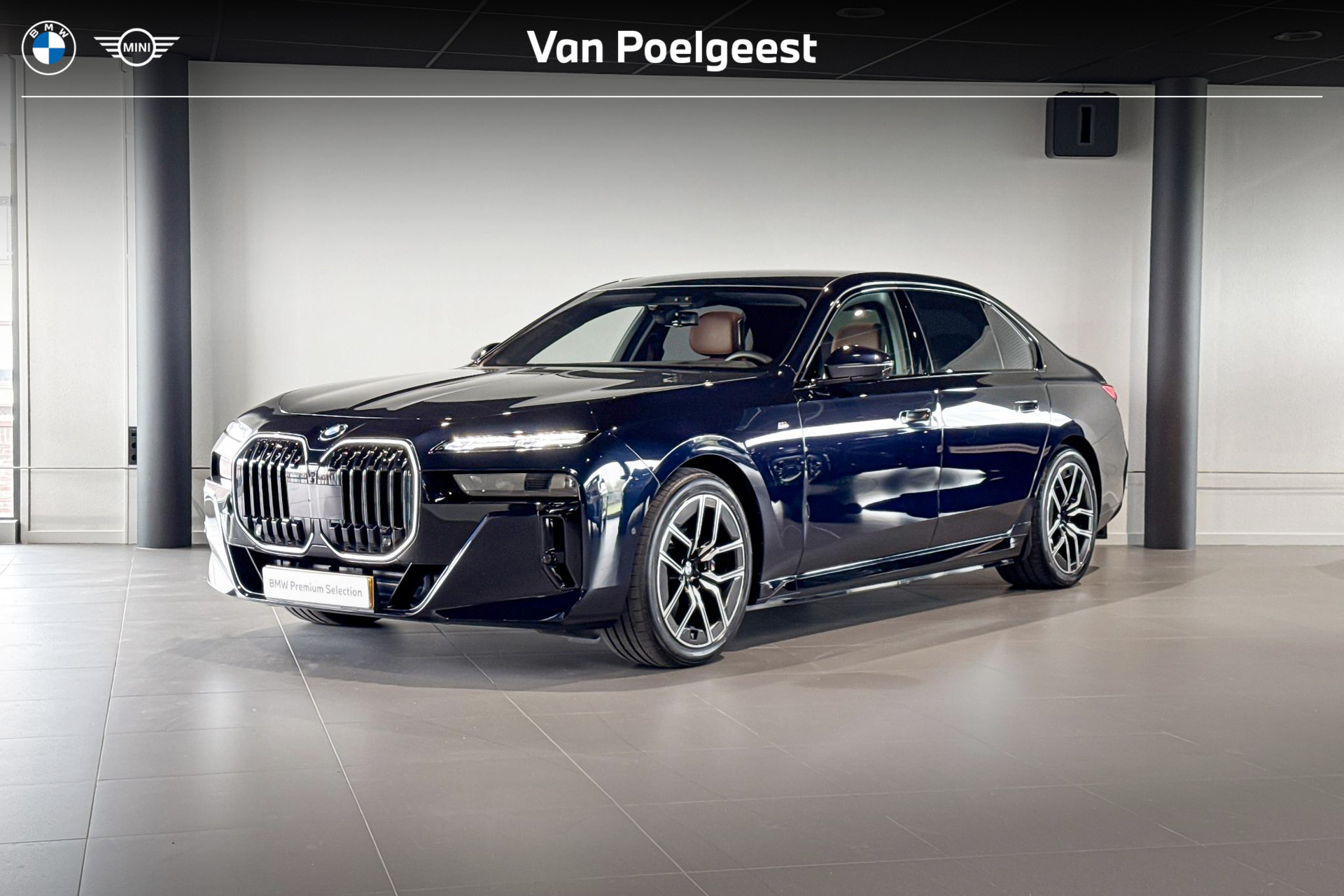 BMW i7