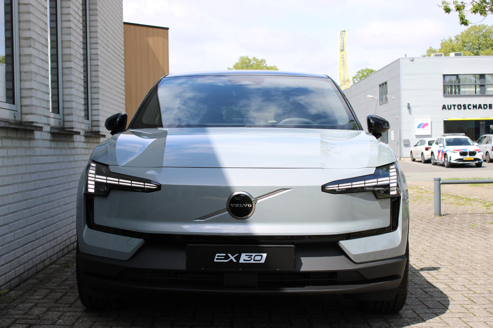 Volvo EX30