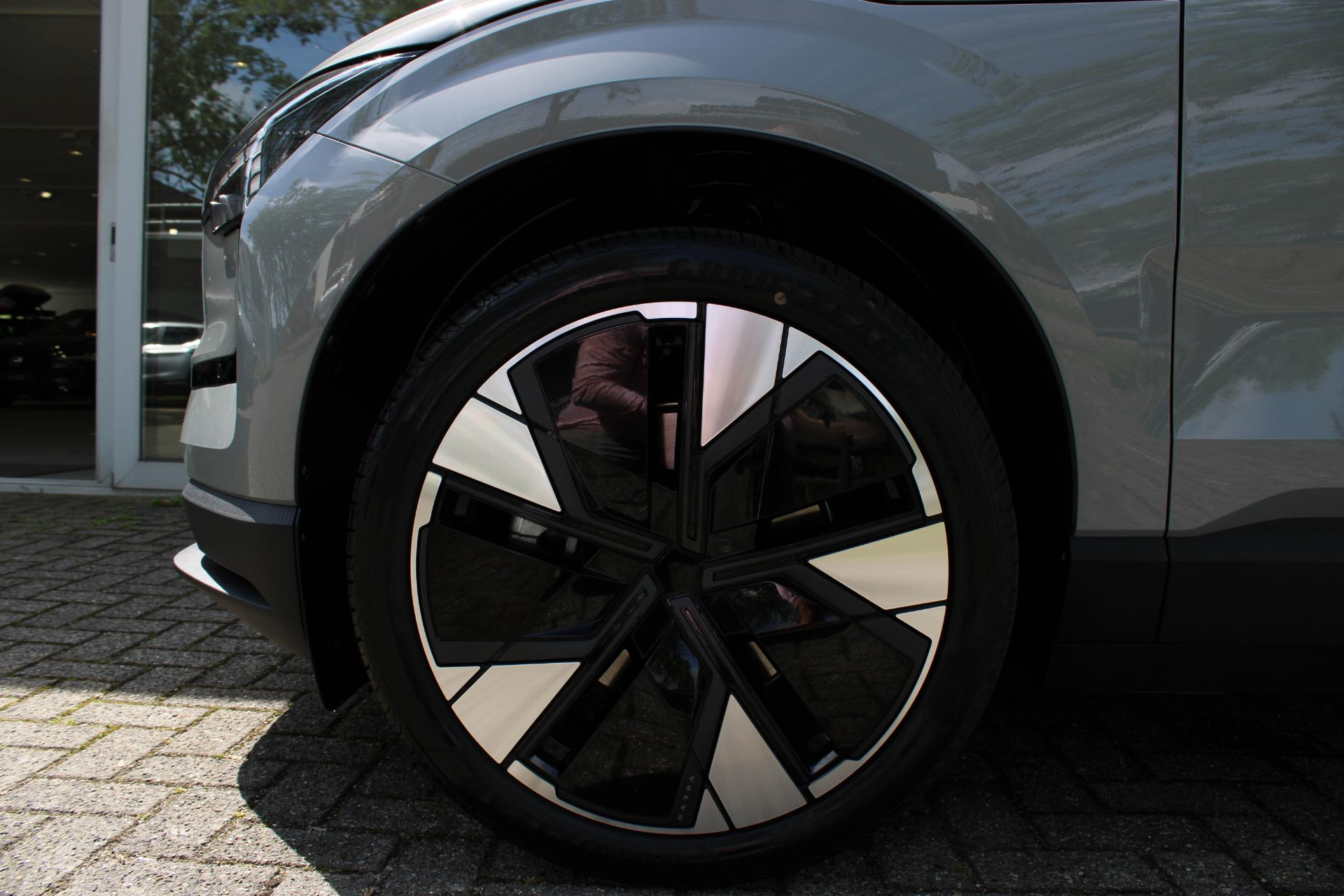 Volvo EX30