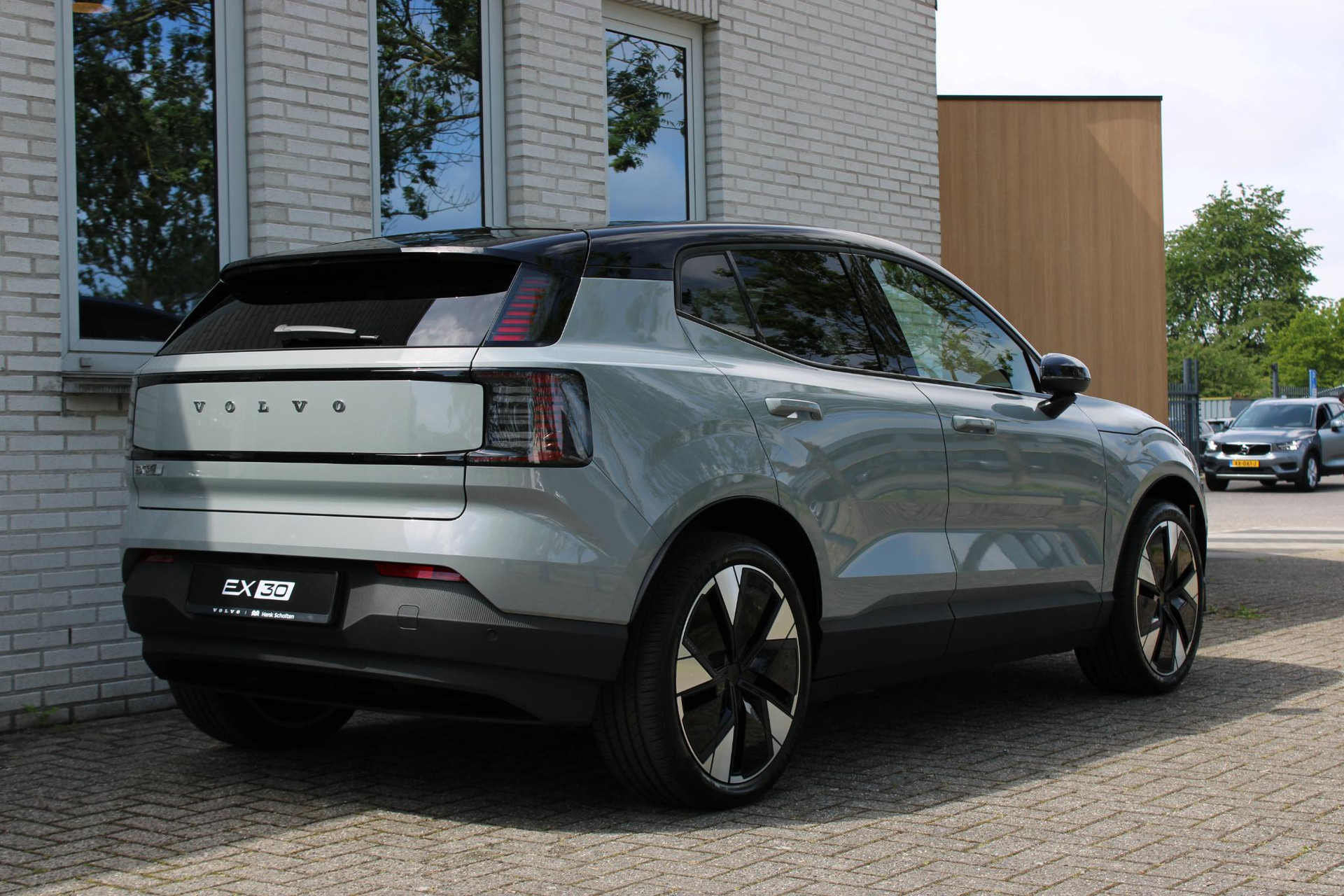 Volvo EX30