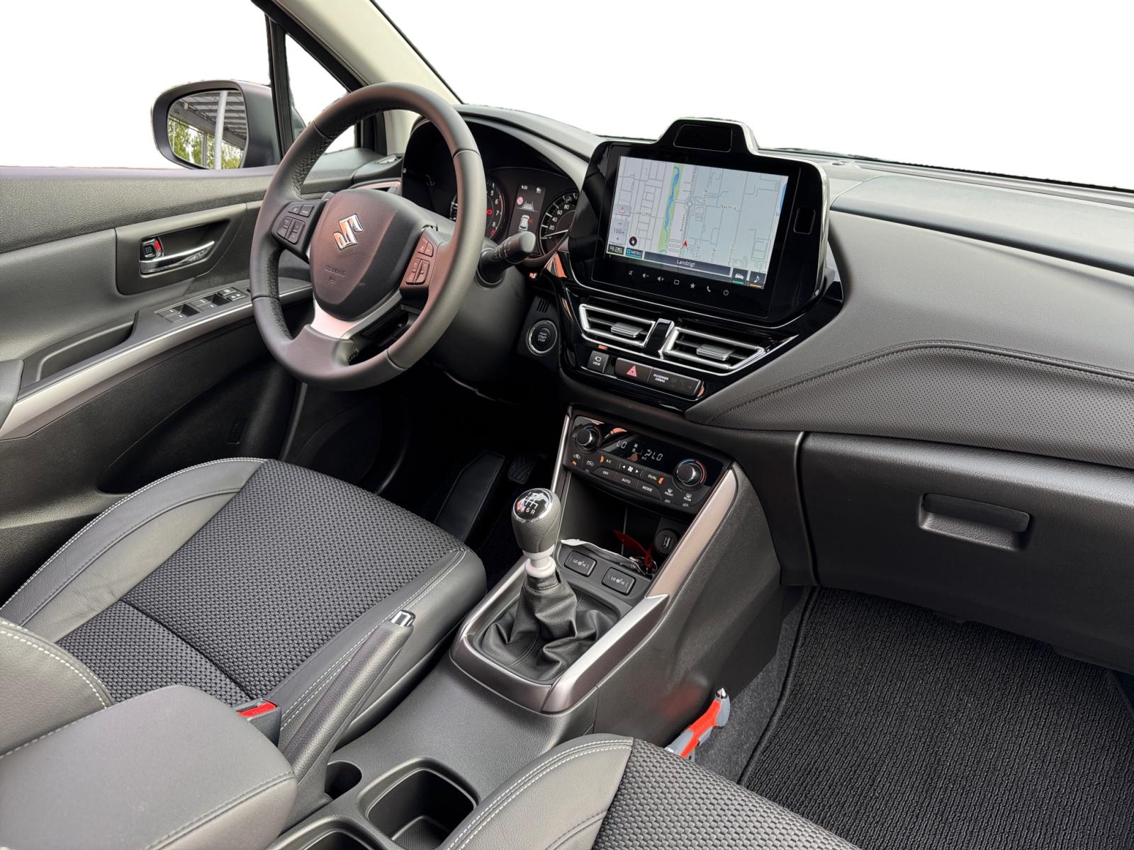 Suzuki S-Cross