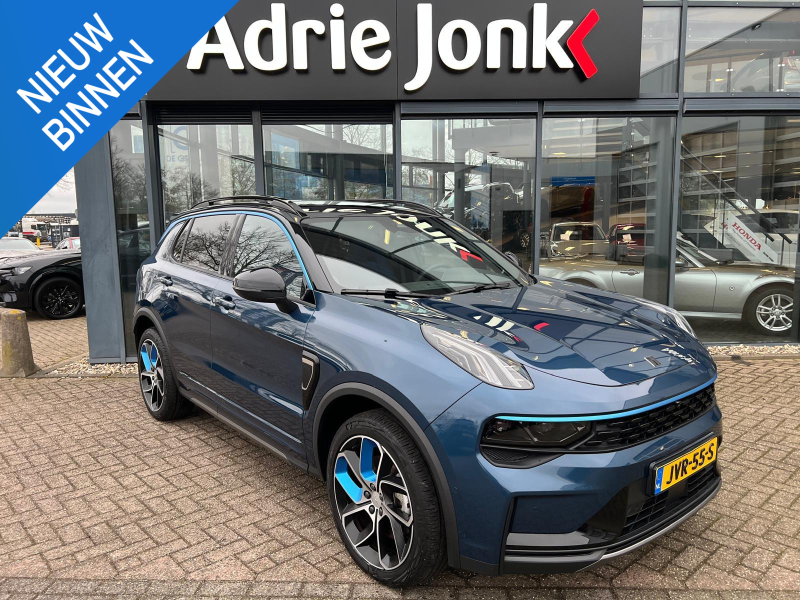 Lynk & Co 01 1.5 AUTOMAAT | 360 CAMERA | PANORAMA DAK | EL A. KLEP | ADAPTIVE CRUISE | ZWARTE HEMEL | ROLHOES |