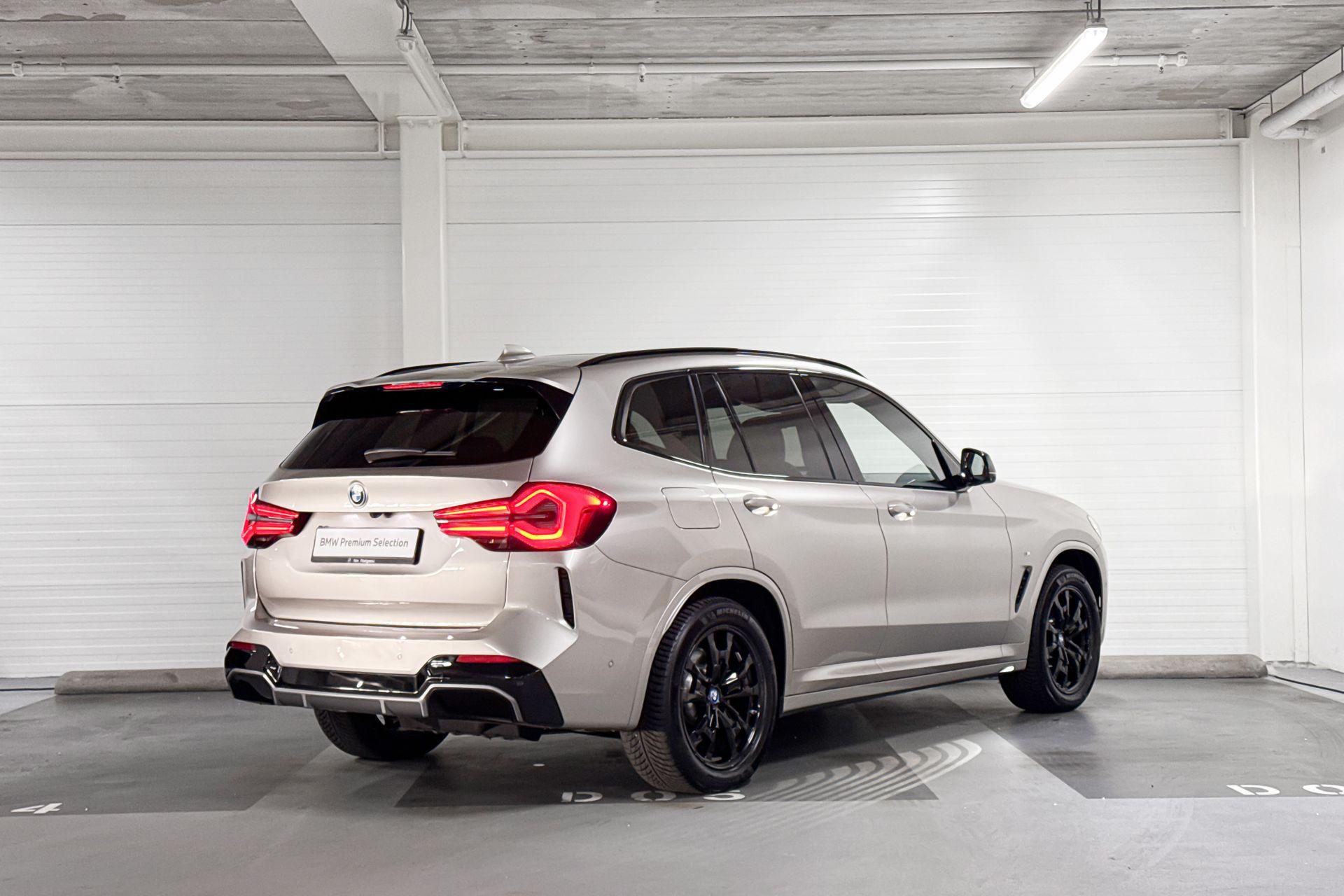 BMW iX3