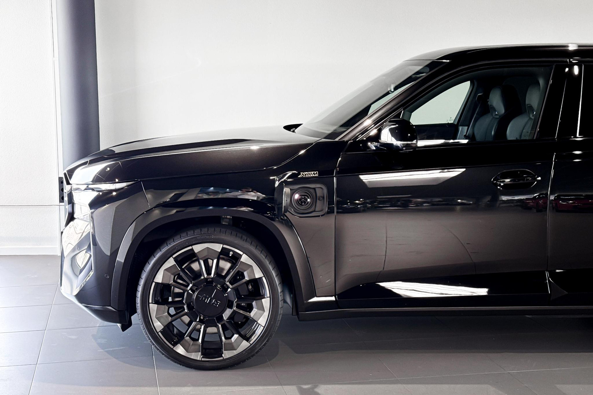 BMW XM