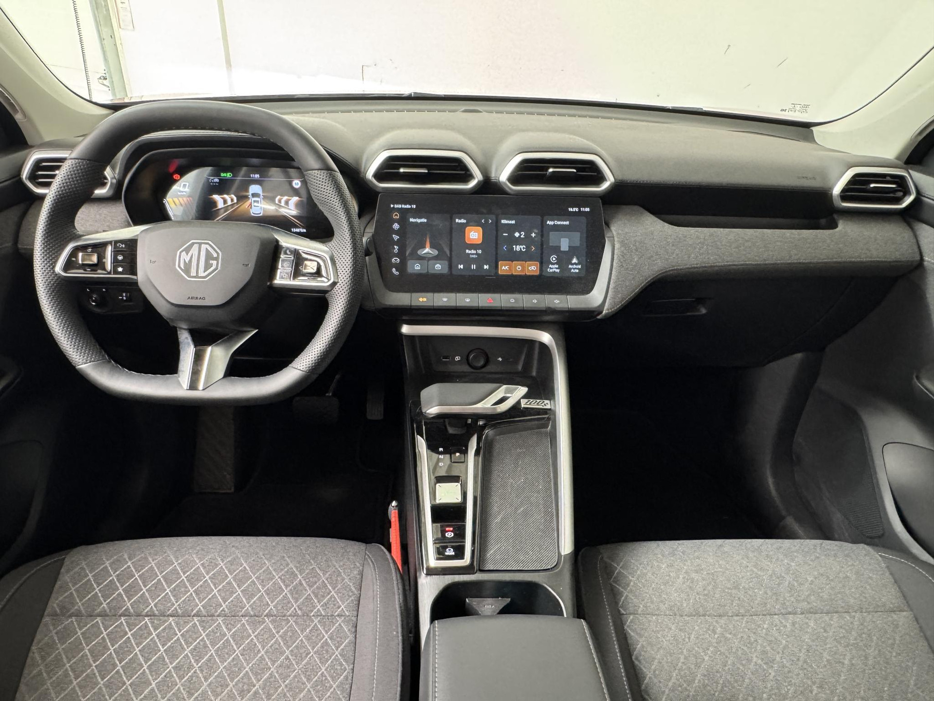 MG ZS