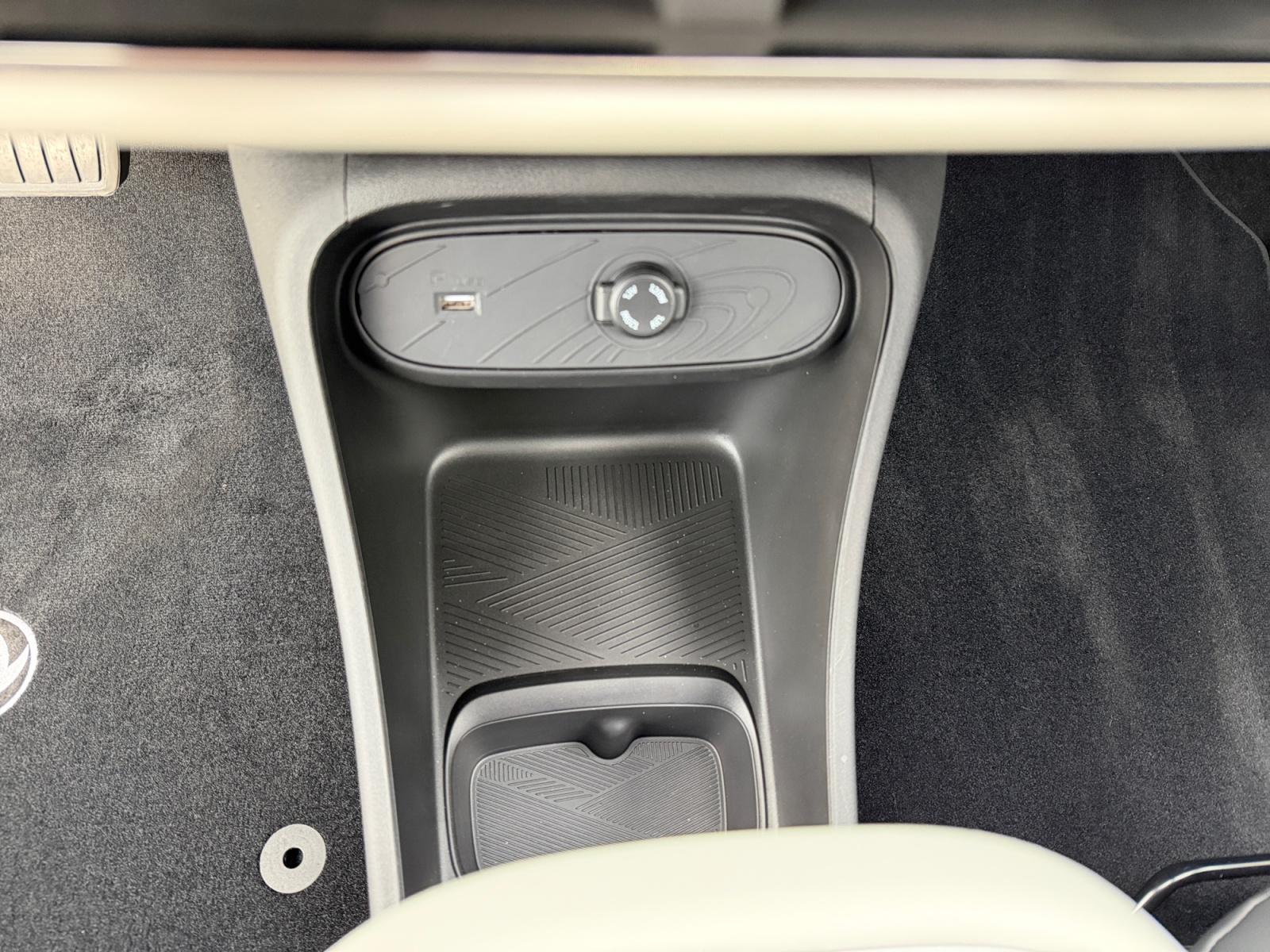 Dongfeng Box