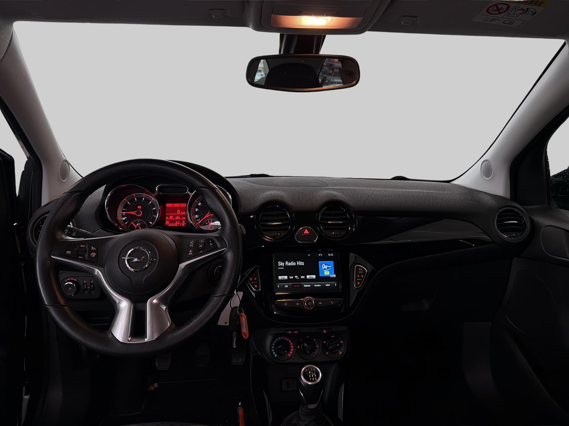 Opel Adam