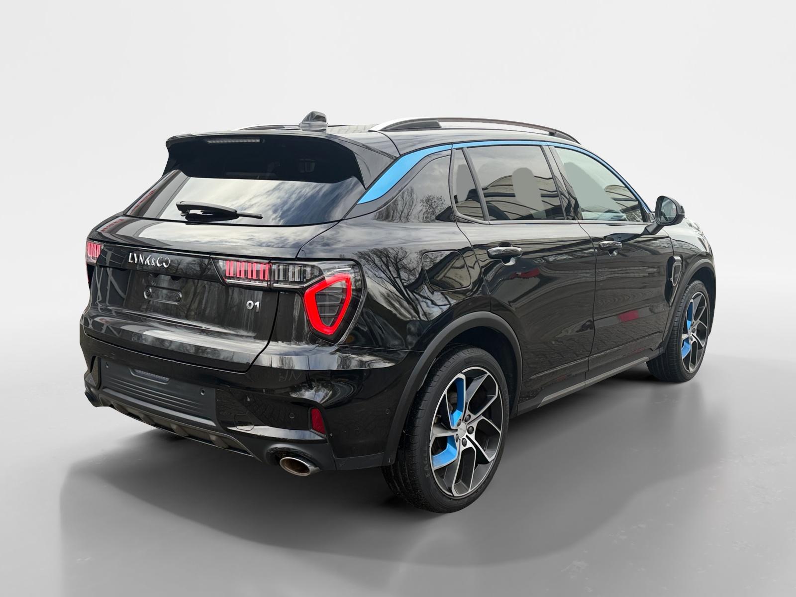 Lynk & Co 01