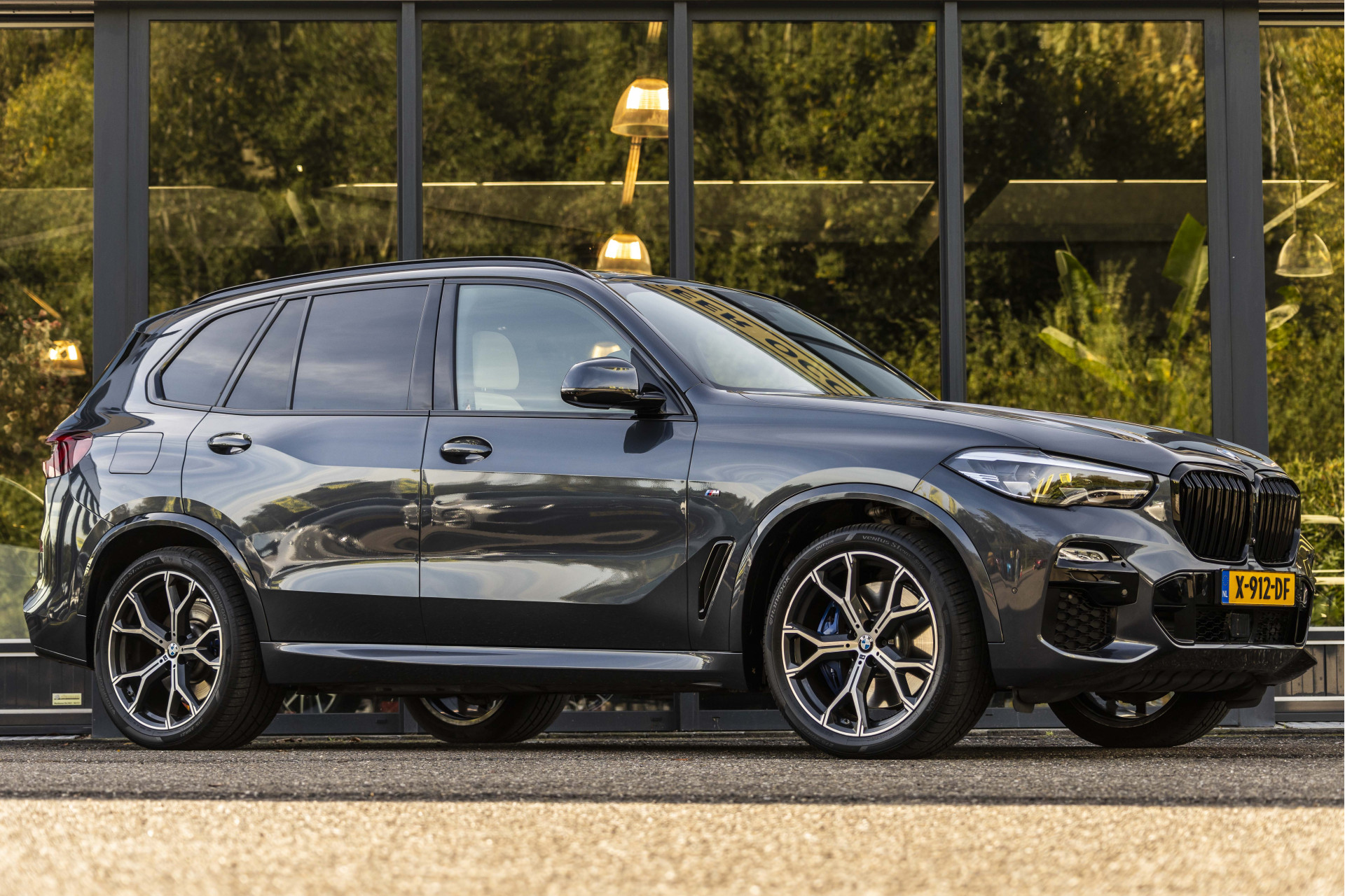BMW X5 xDrive45e High Executive M-Sport / panoramadak / massage / stoelverkoeling