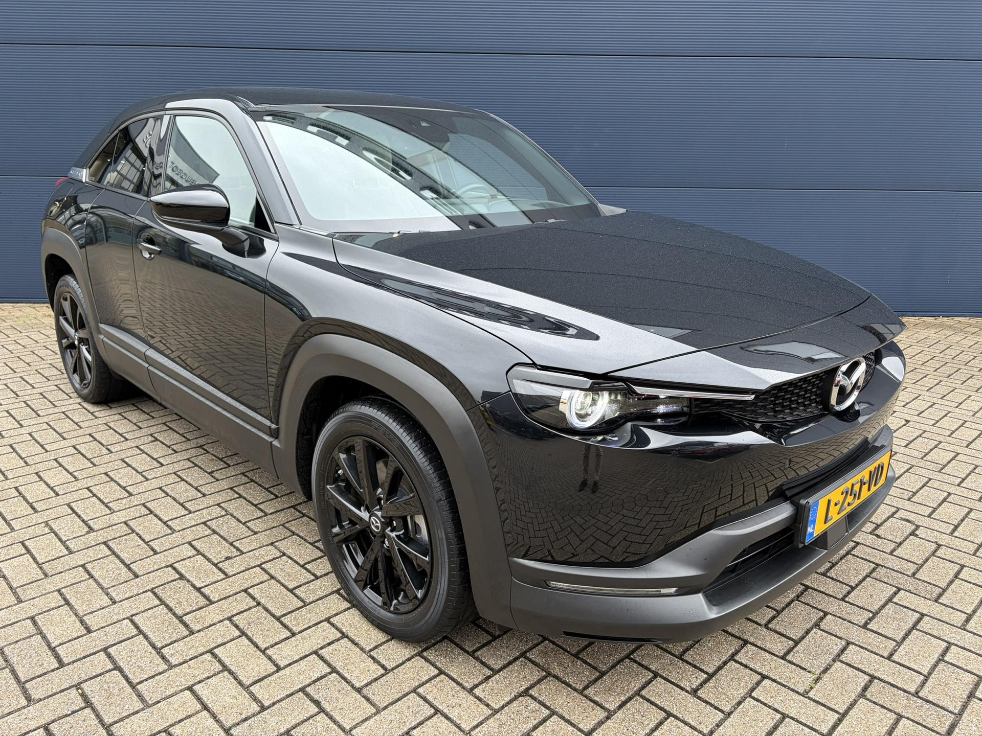 Mazda MX-30
