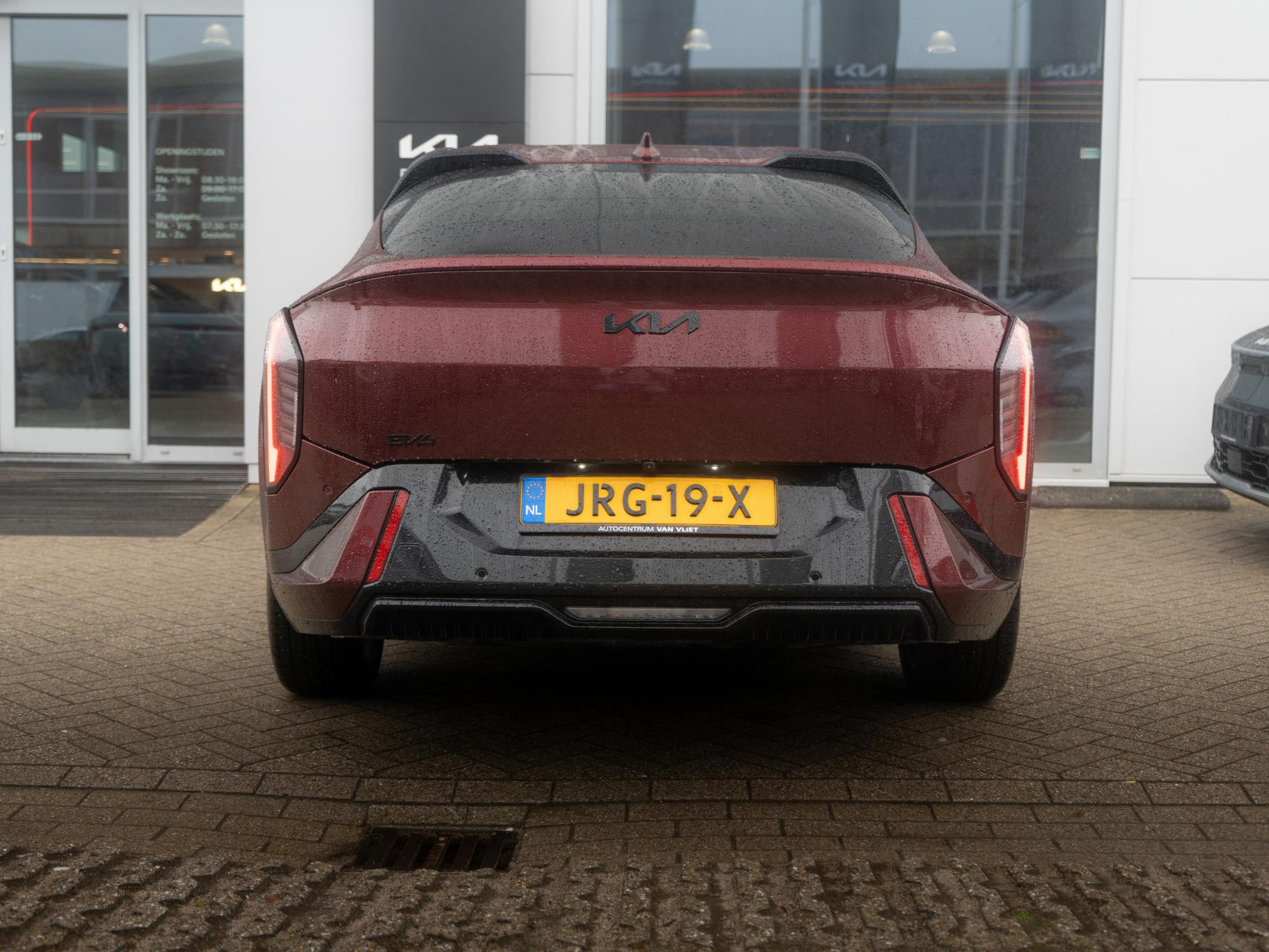 Kia EV4