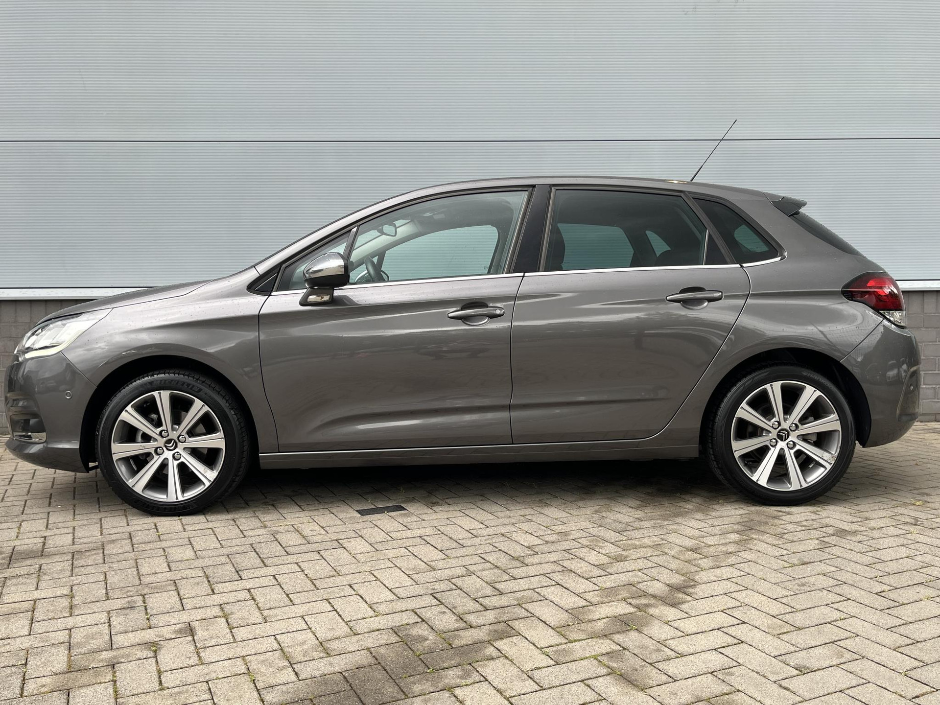 Citroën C4