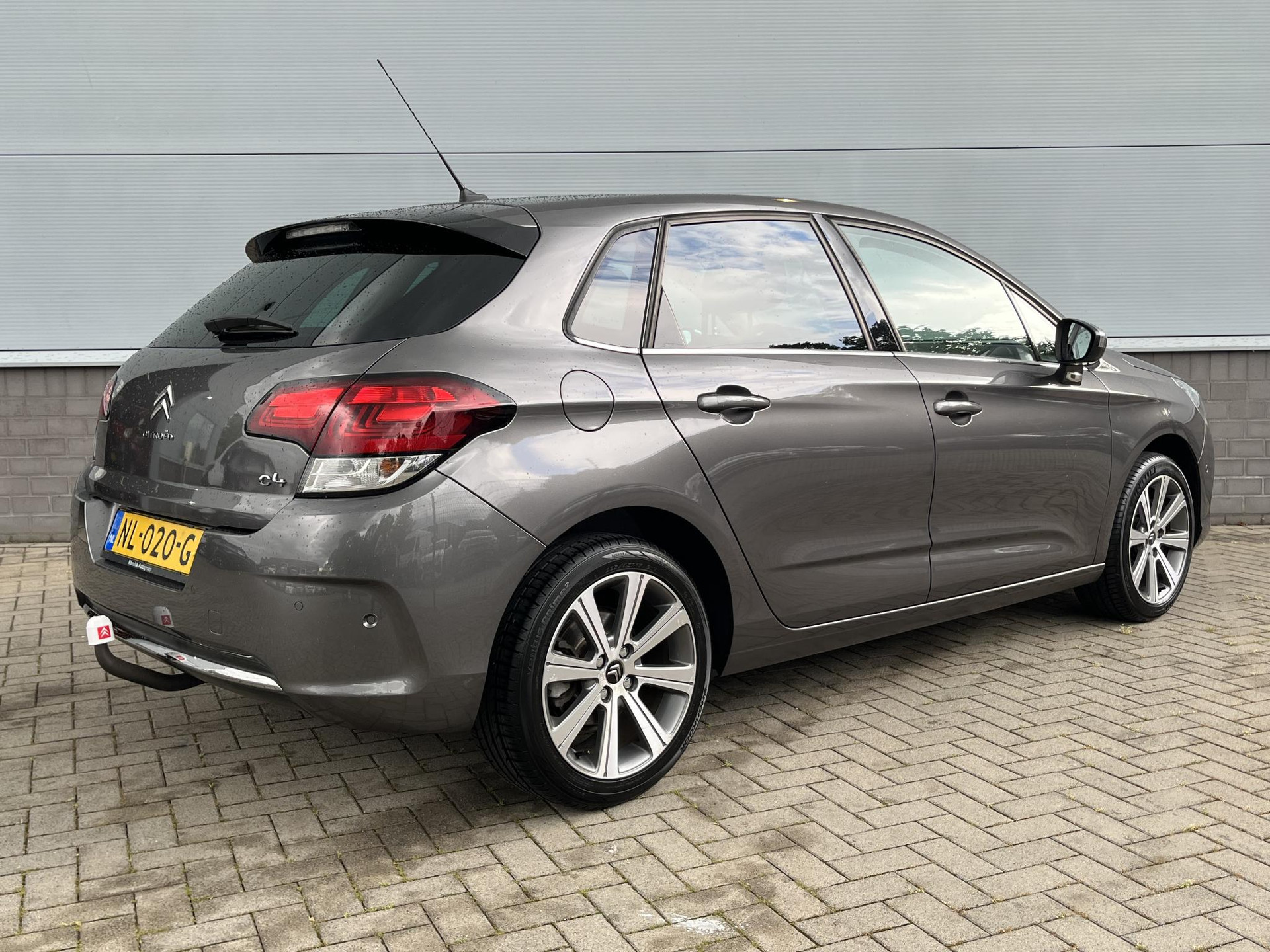 Citroën C4