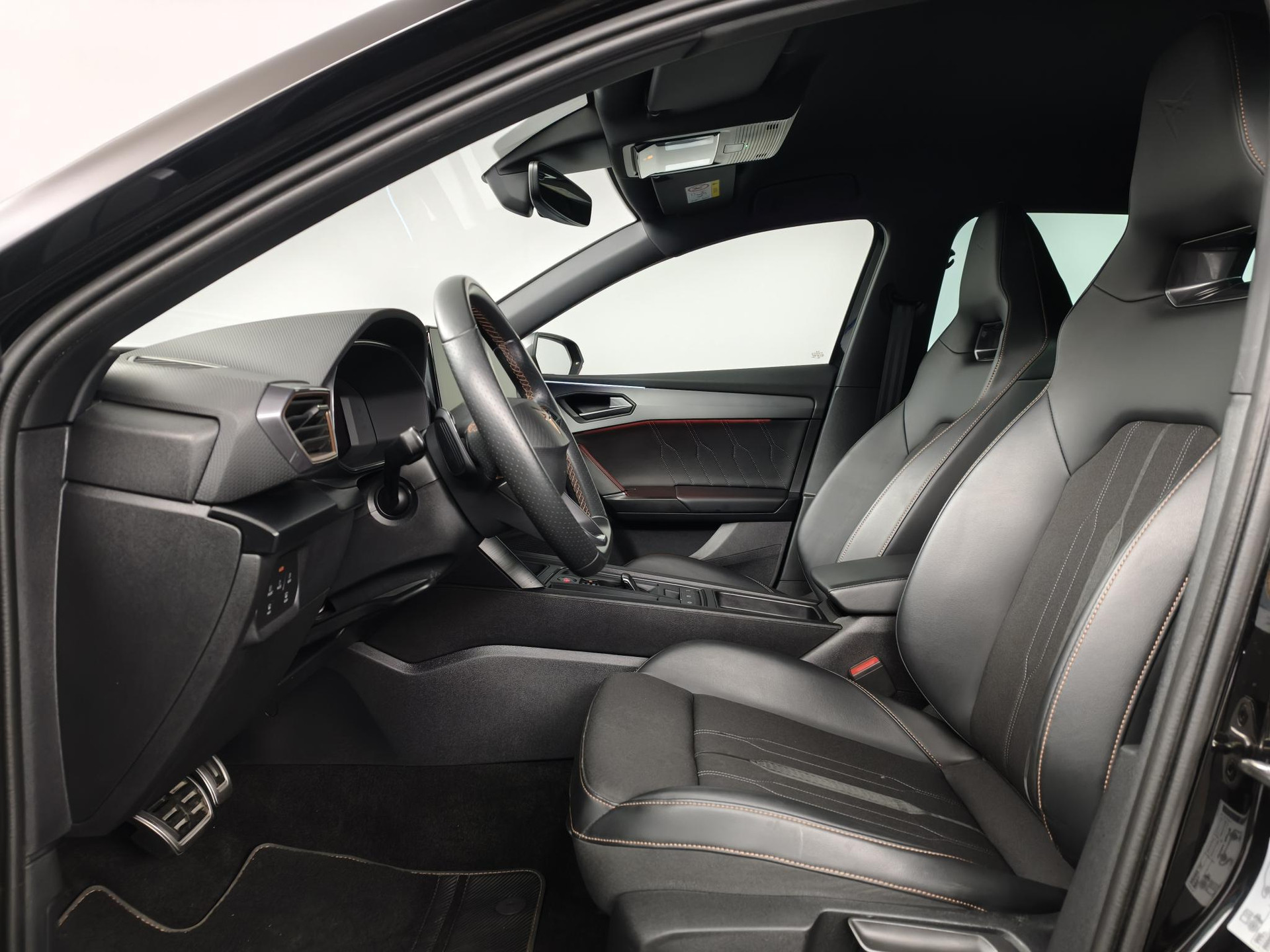 Cupra León