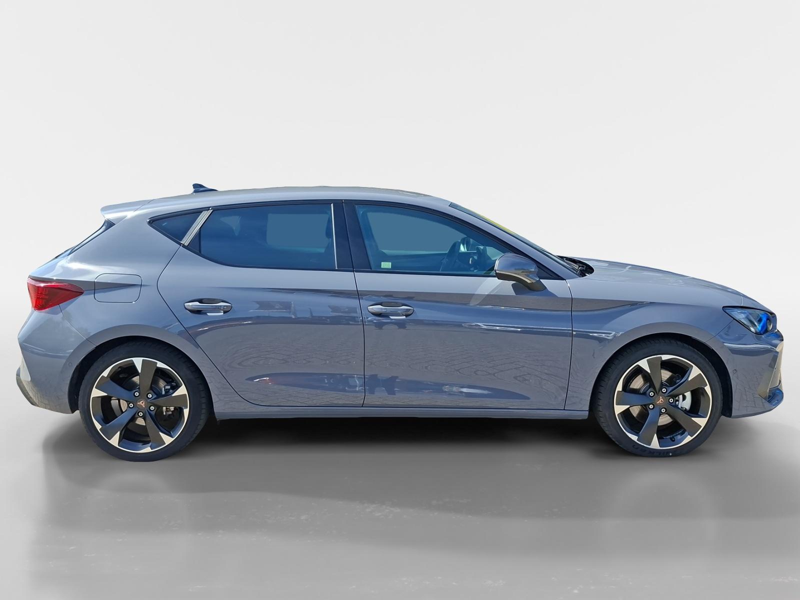 Cupra León