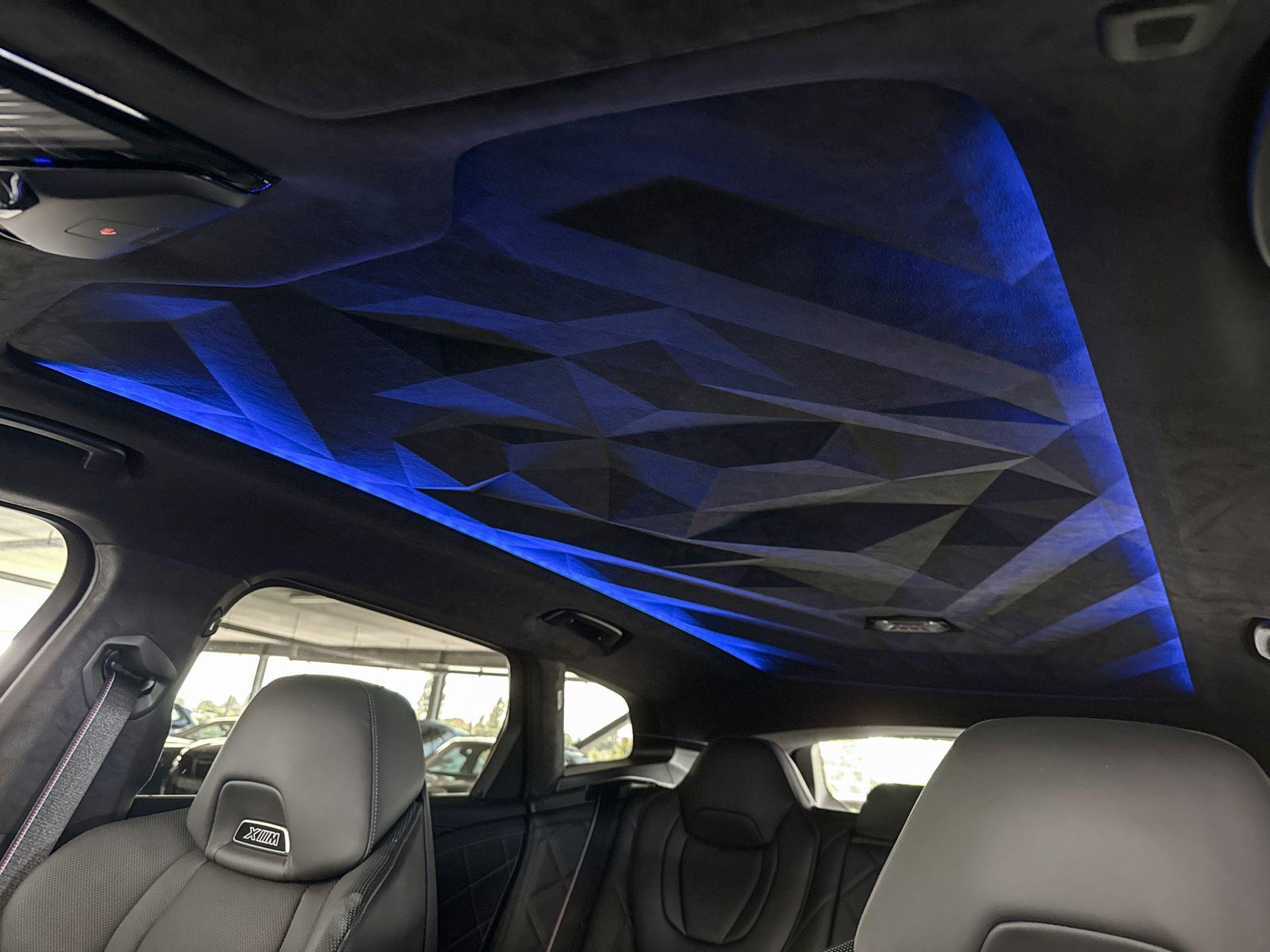 BMW XM