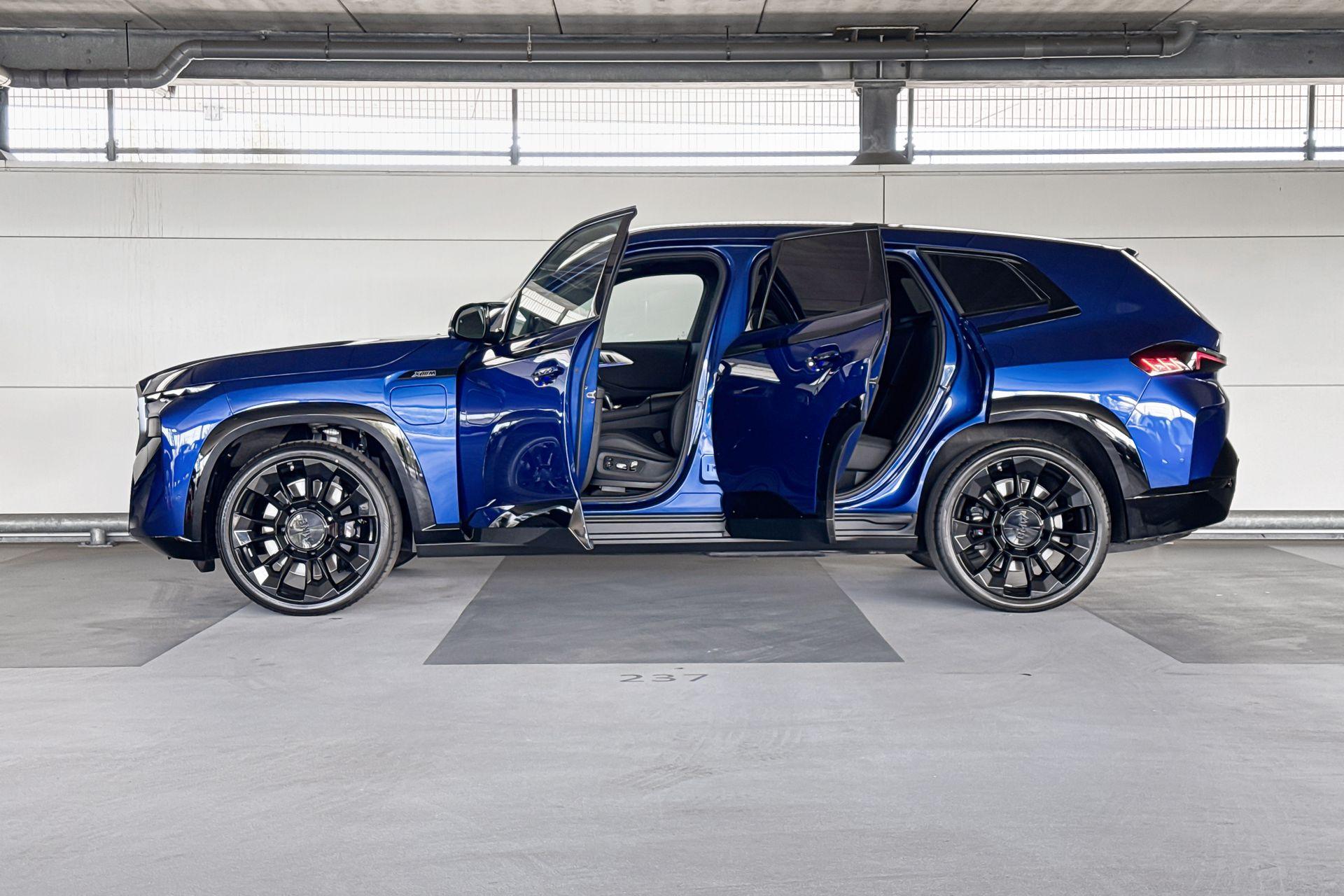 BMW XM