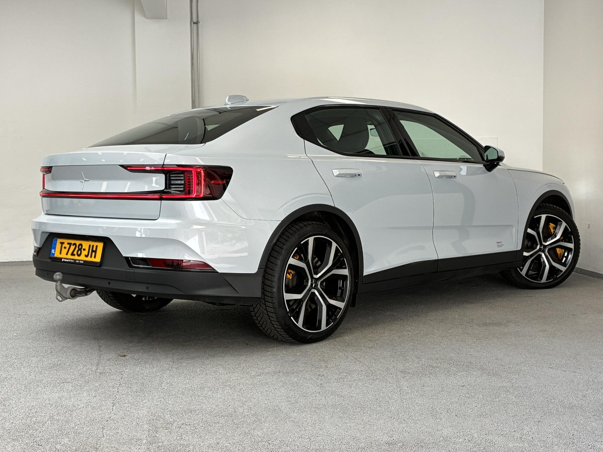 Polestar Polestar 2