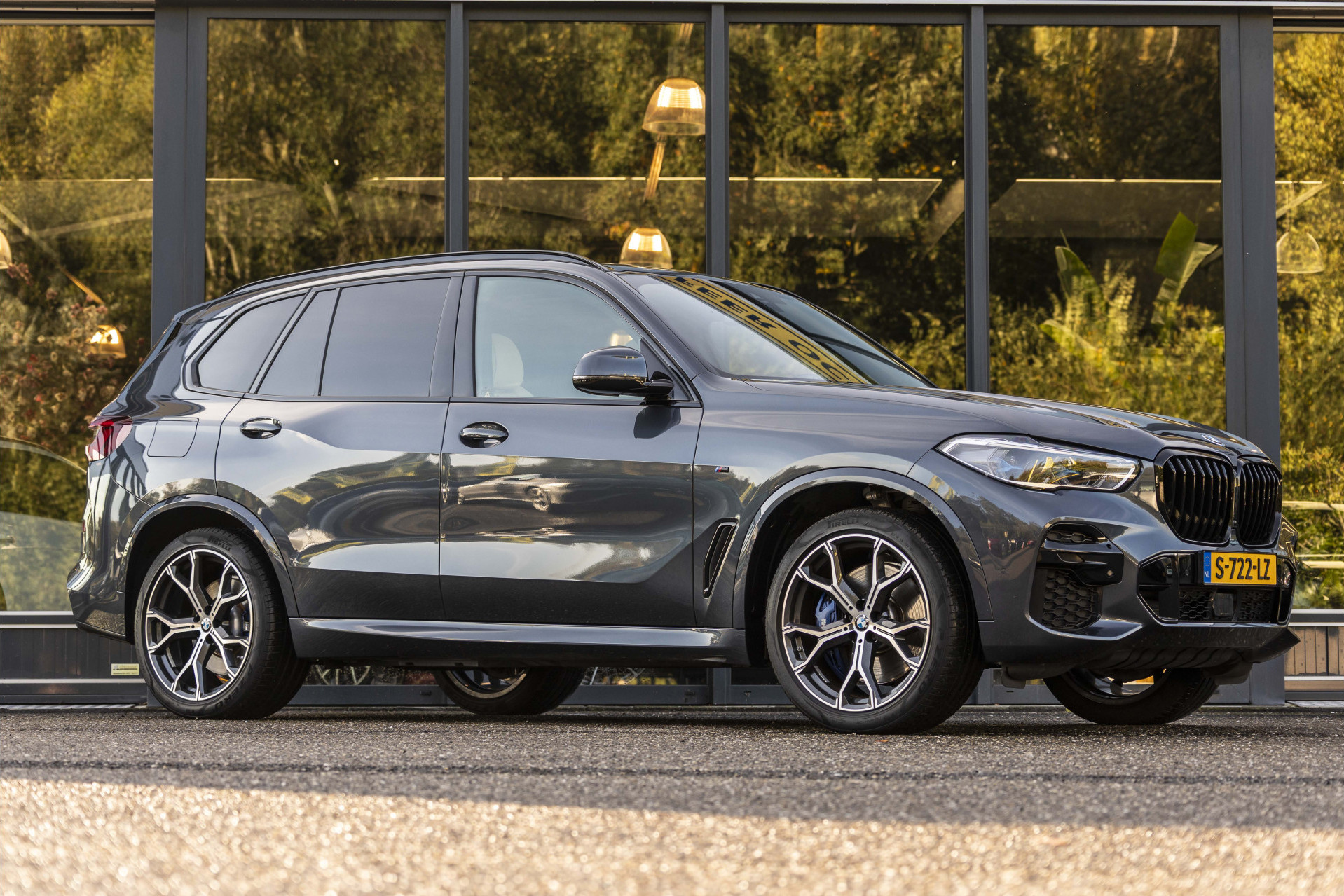 BMW X5 xDrive45e High Executive | M-pakket | Panoramadak | HUD