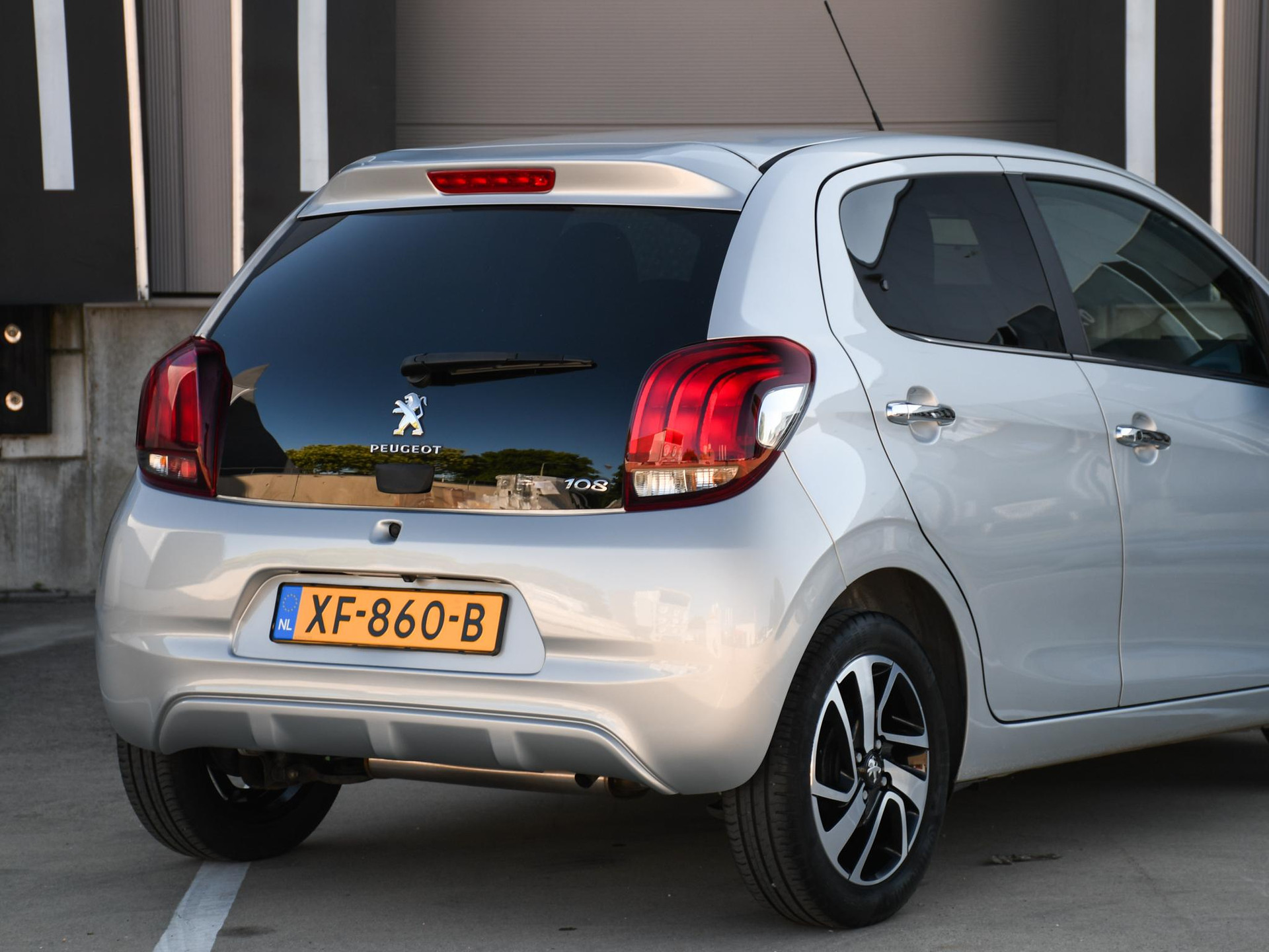 Peugeot 108