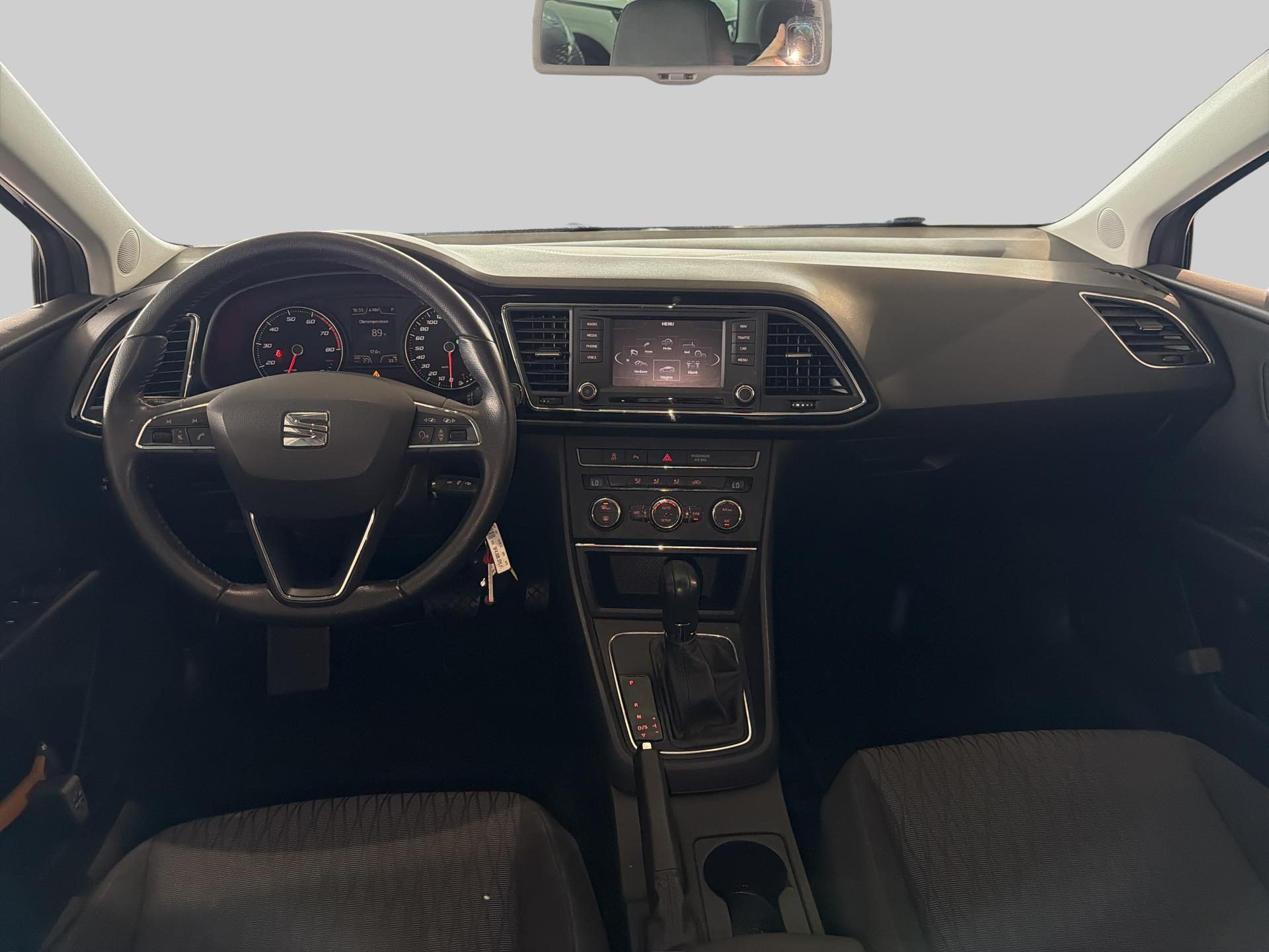 SEAT León