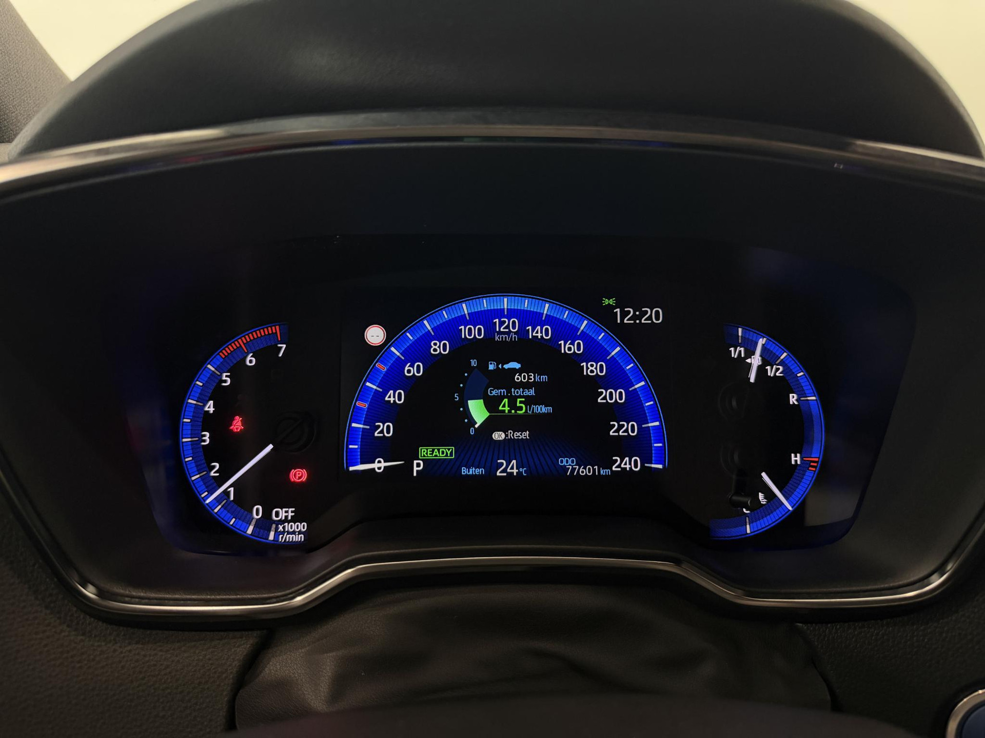 Toyota Corolla Touring Sports