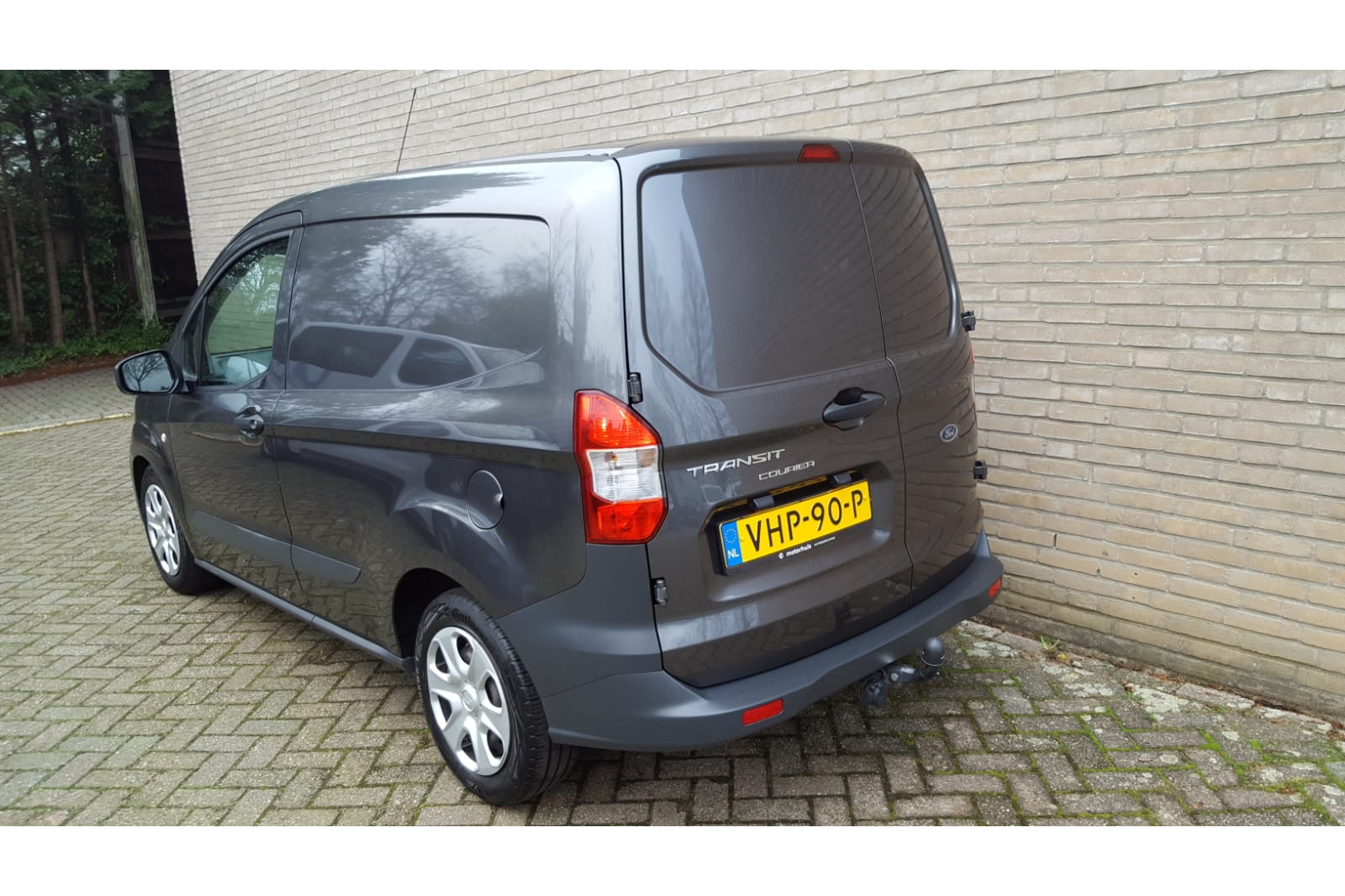 Ford Transit Courier