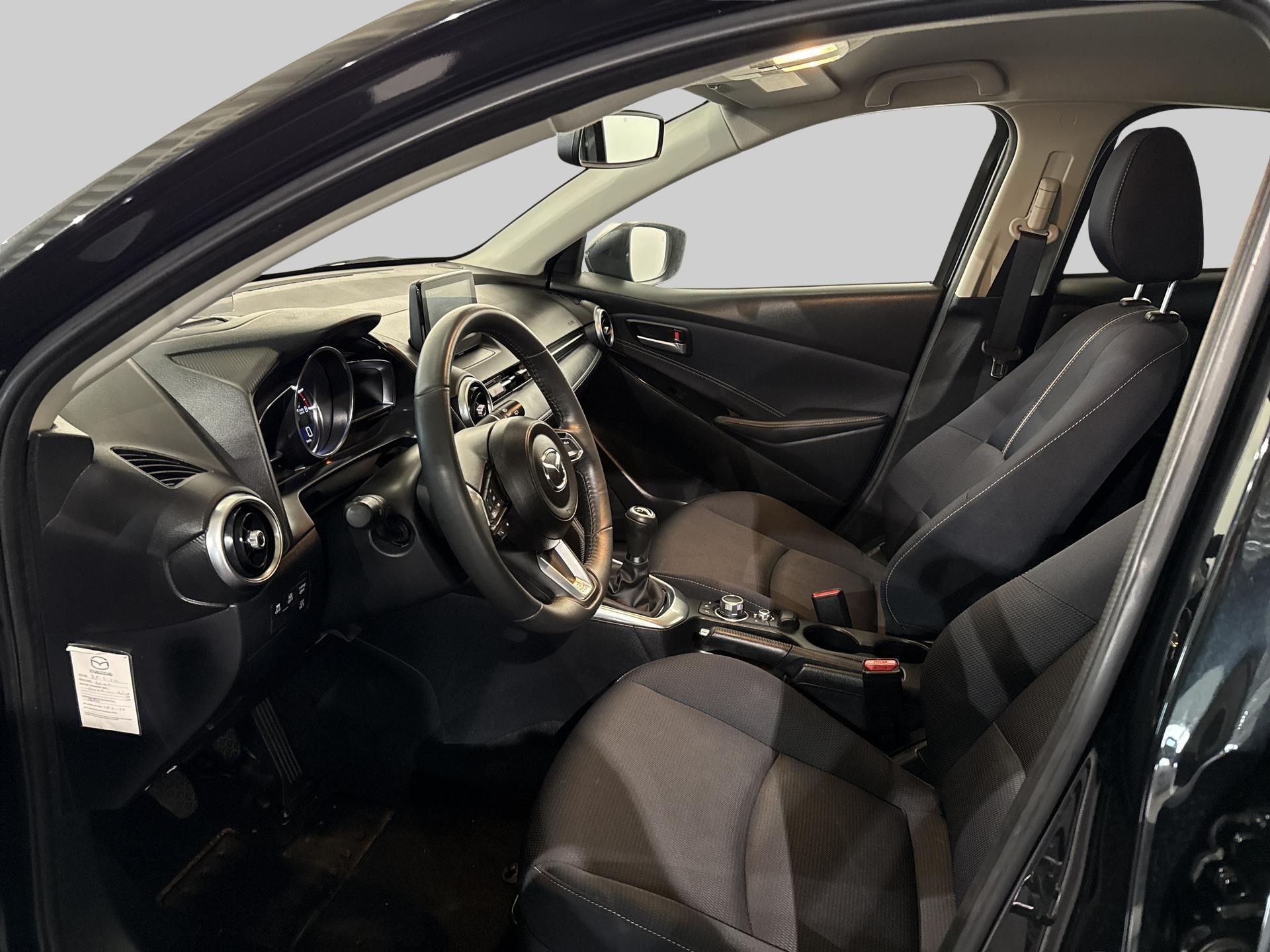 Mazda Mazda2