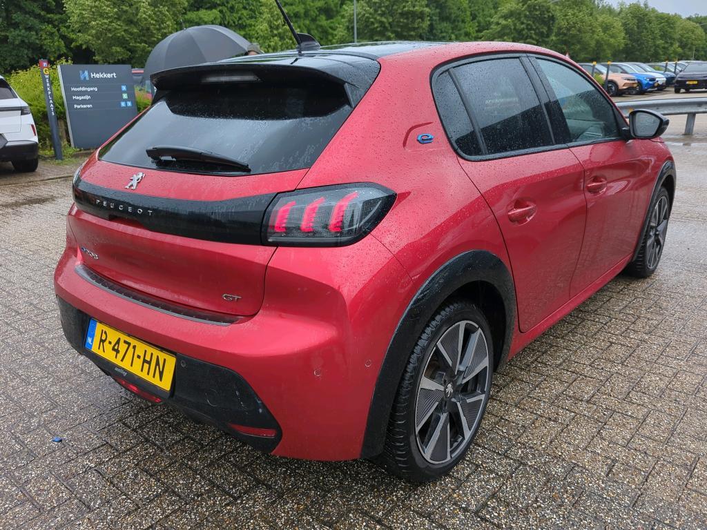 Peugeot e-208