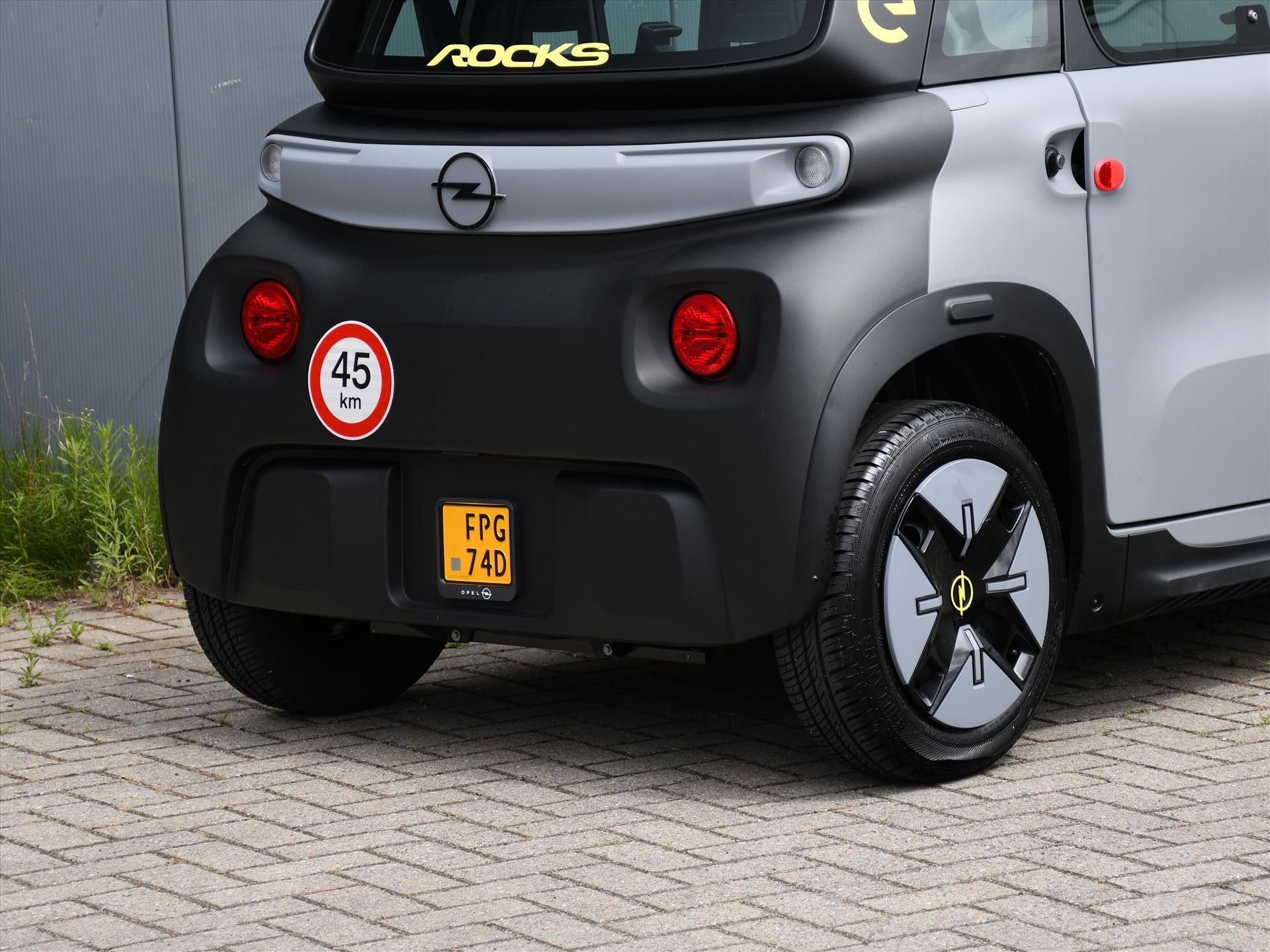 Opel Rocks-e