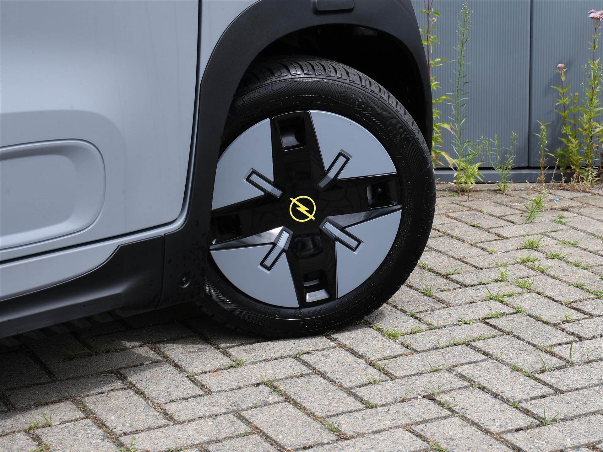 Opel Rocks-e