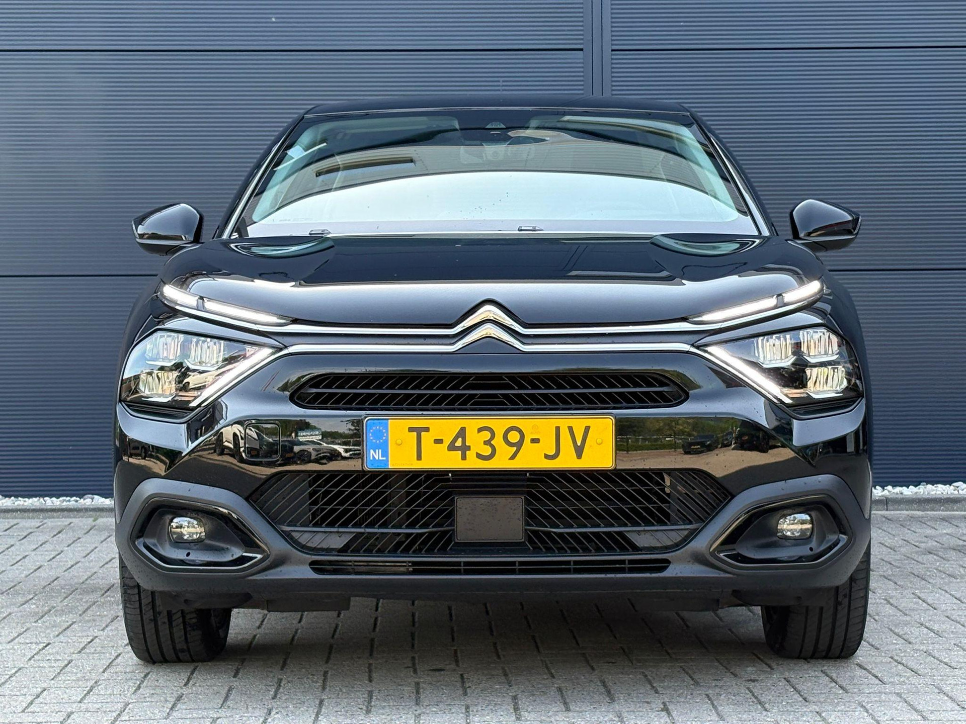 Citroën ë-C4