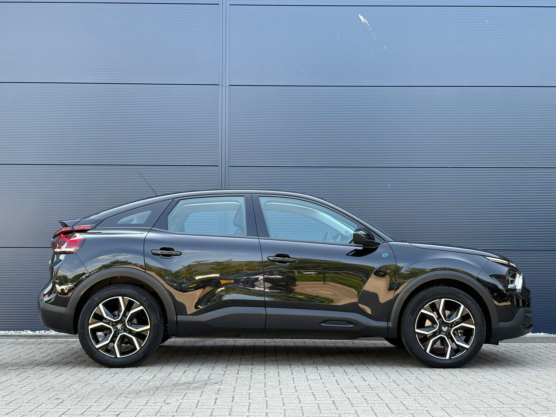 Citroën ë-C4