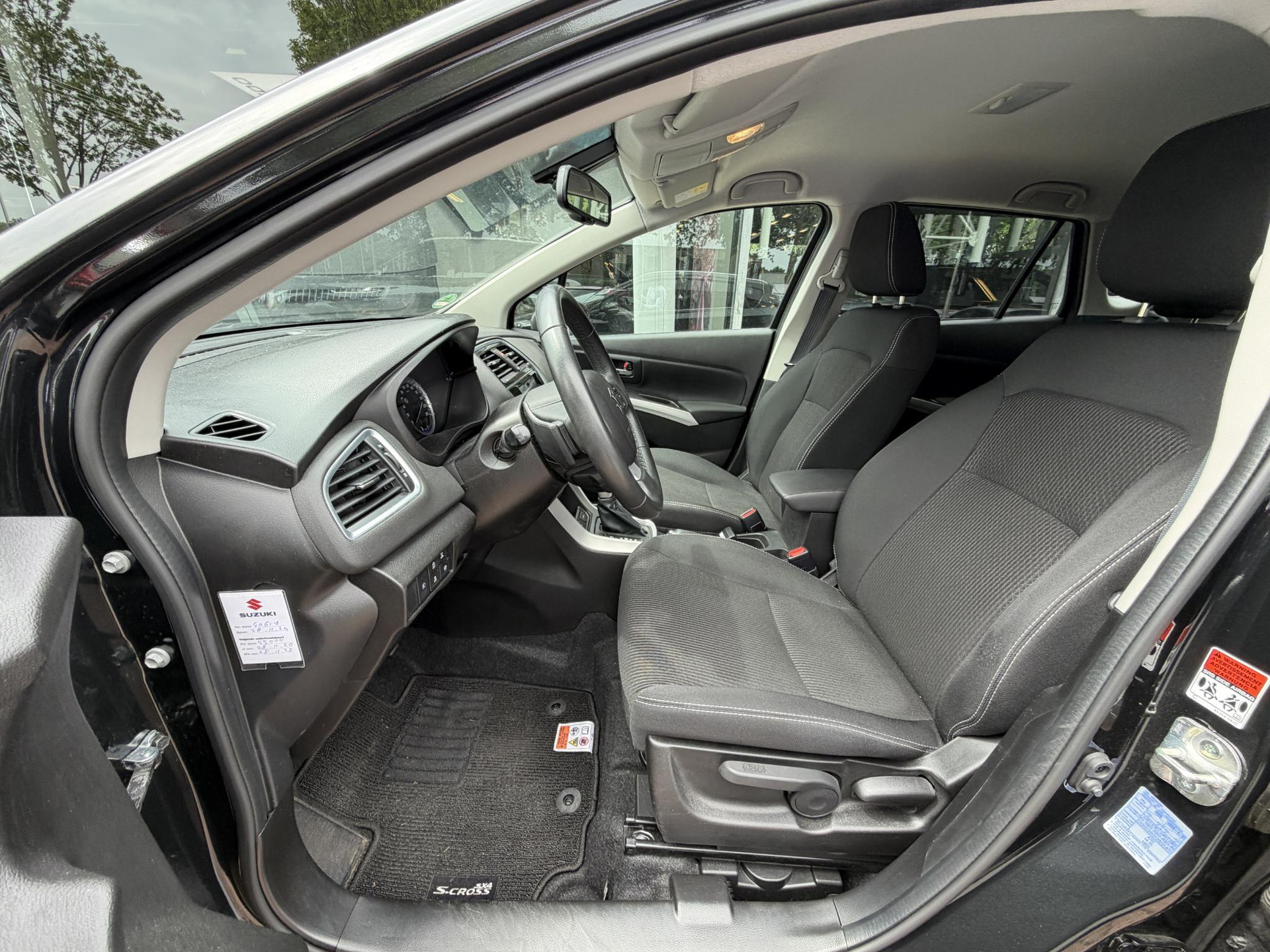 Suzuki S-Cross