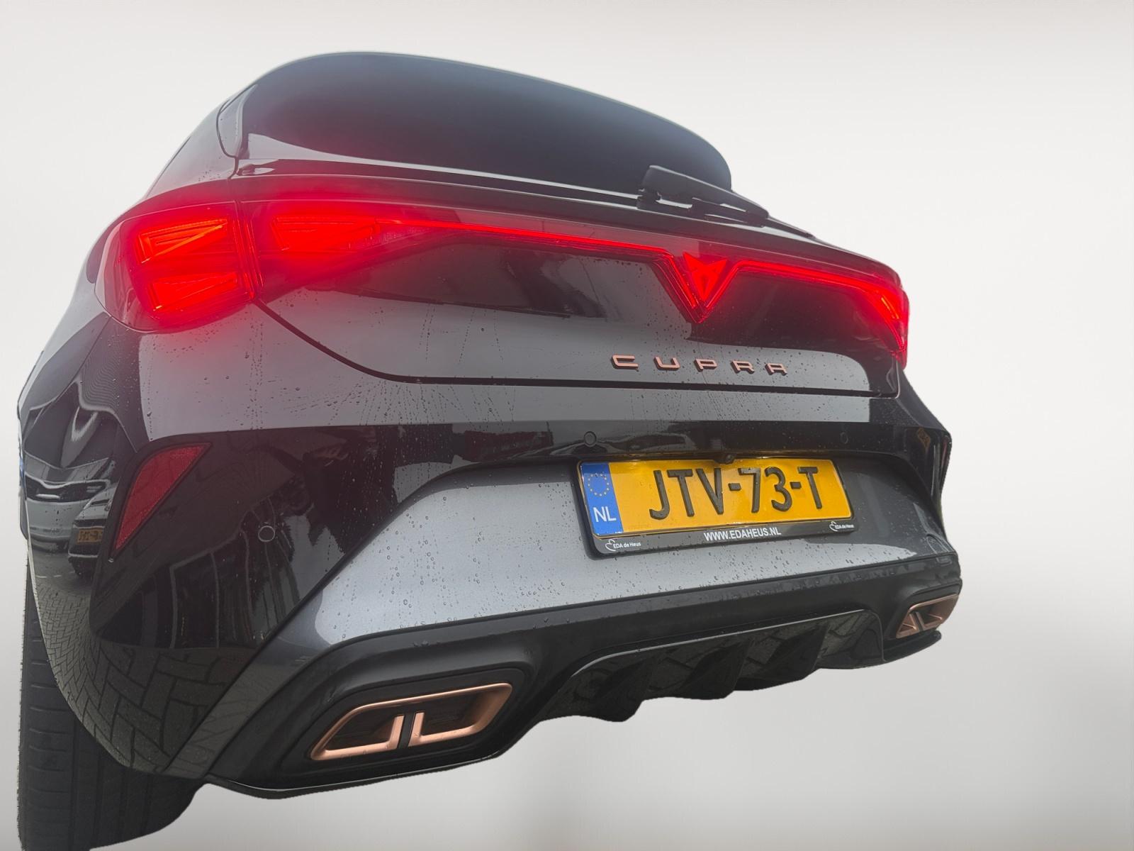 Cupra León