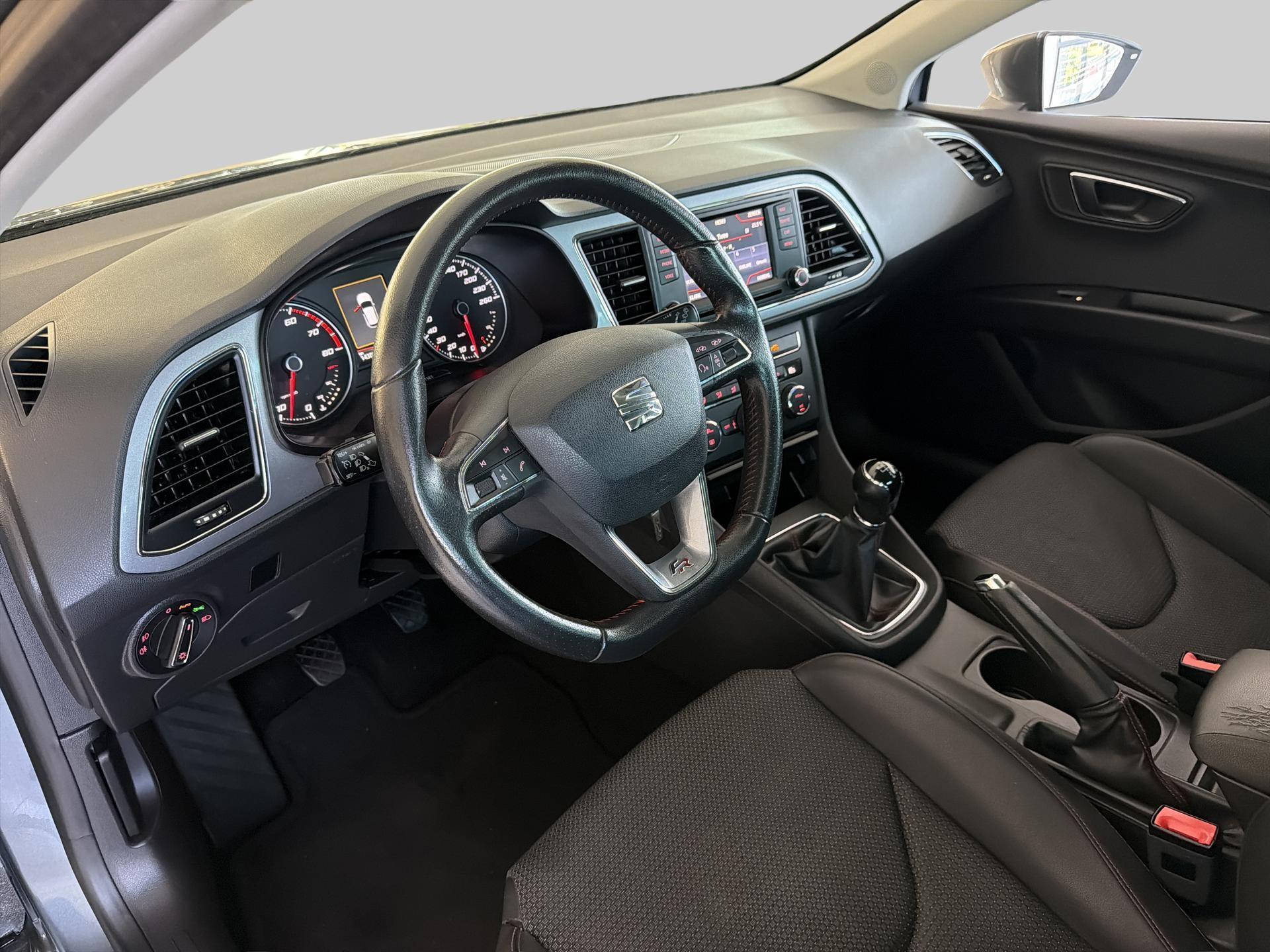 SEAT León