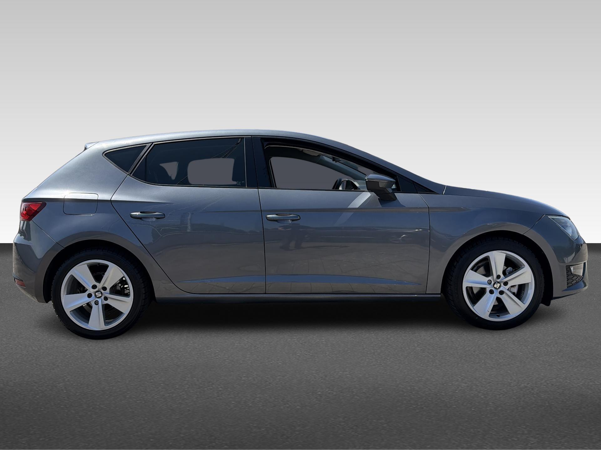 SEAT León