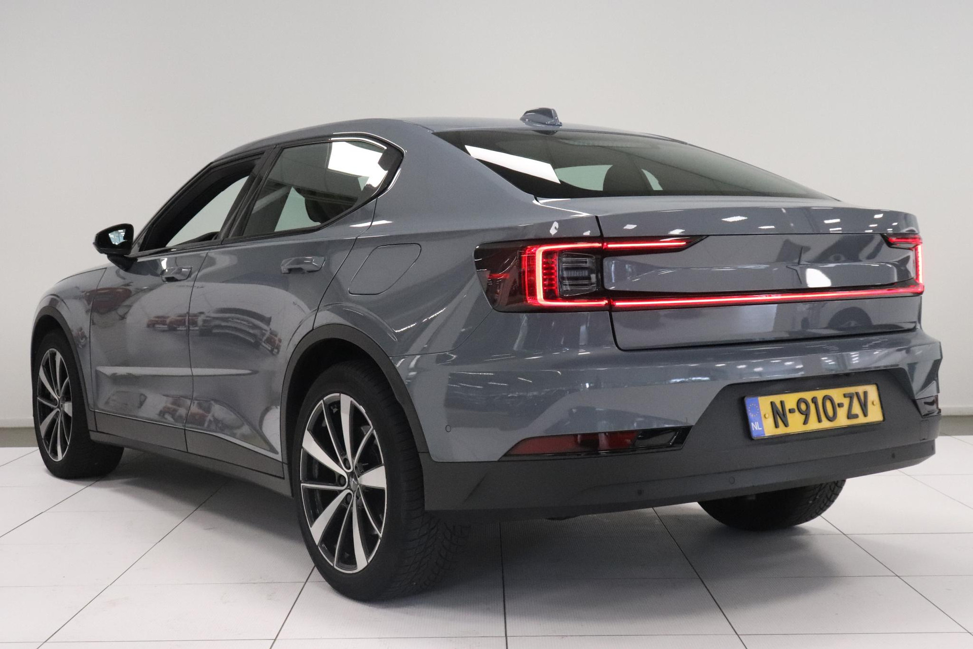 Polestar Polestar 2