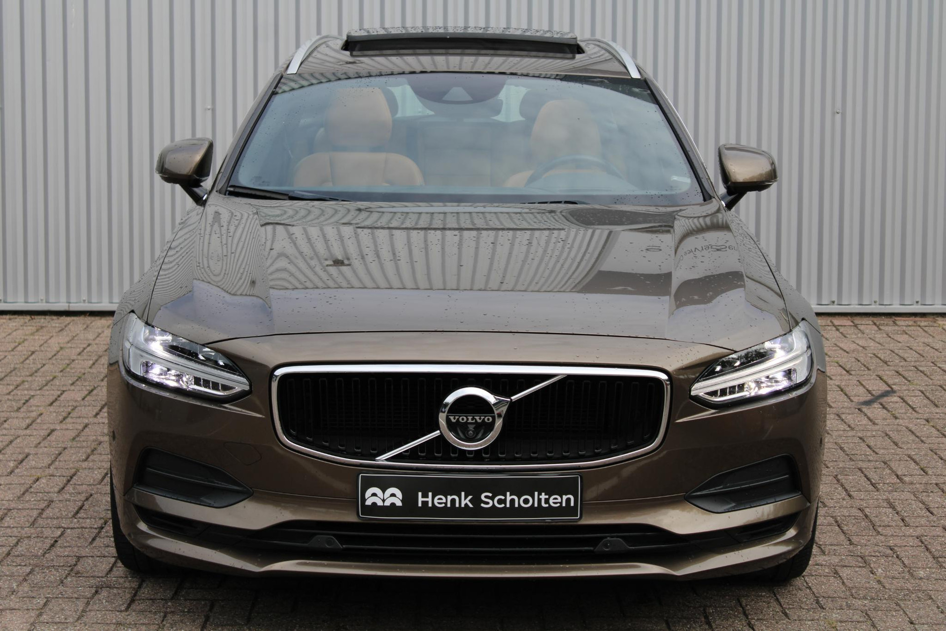 Volvo V90