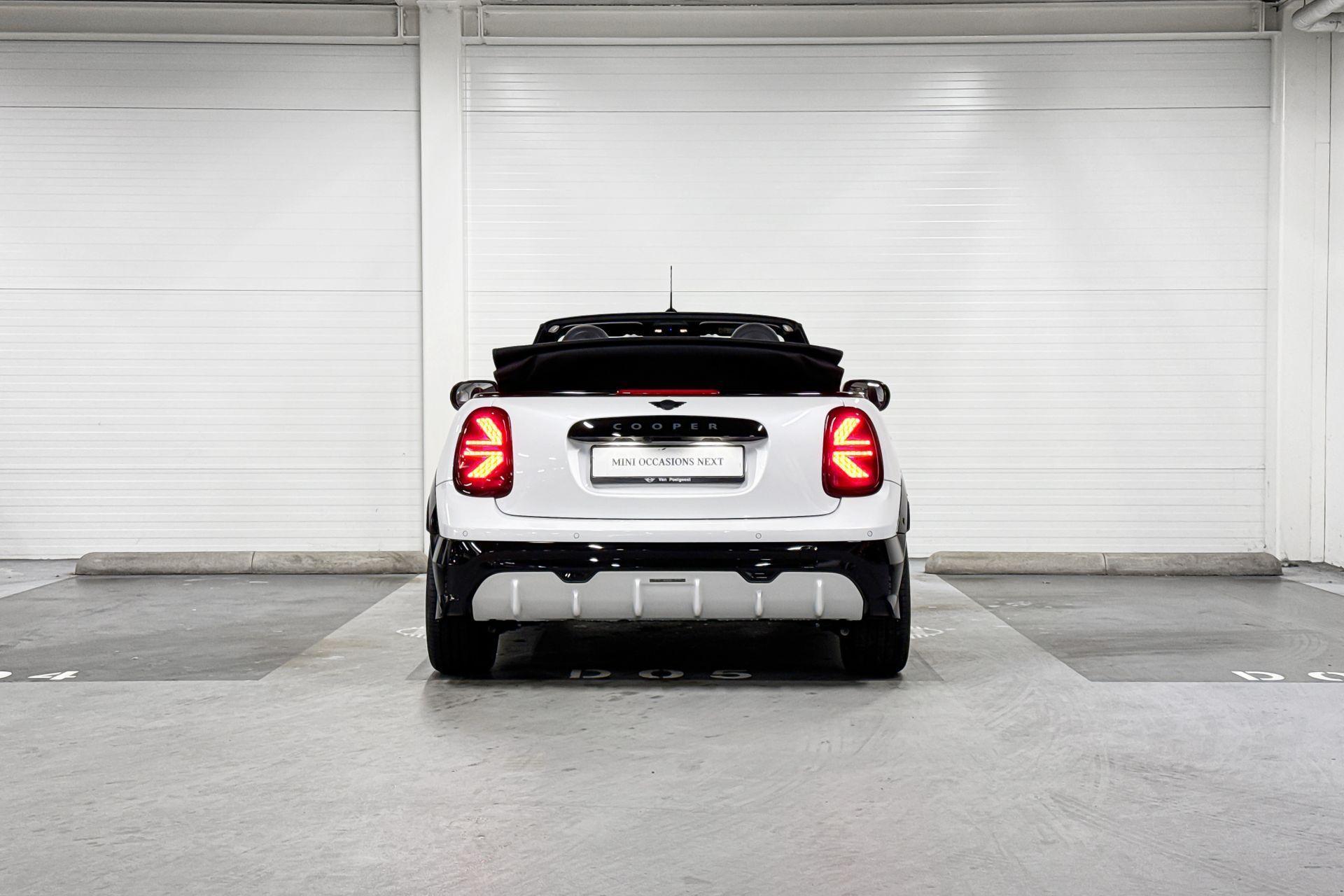 MINI Cooper Cabrio