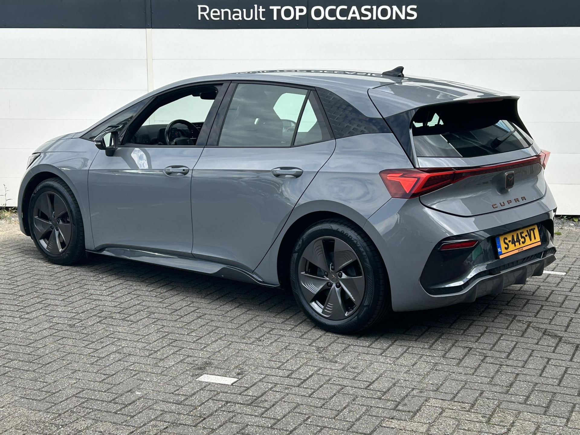 Cupra Born
