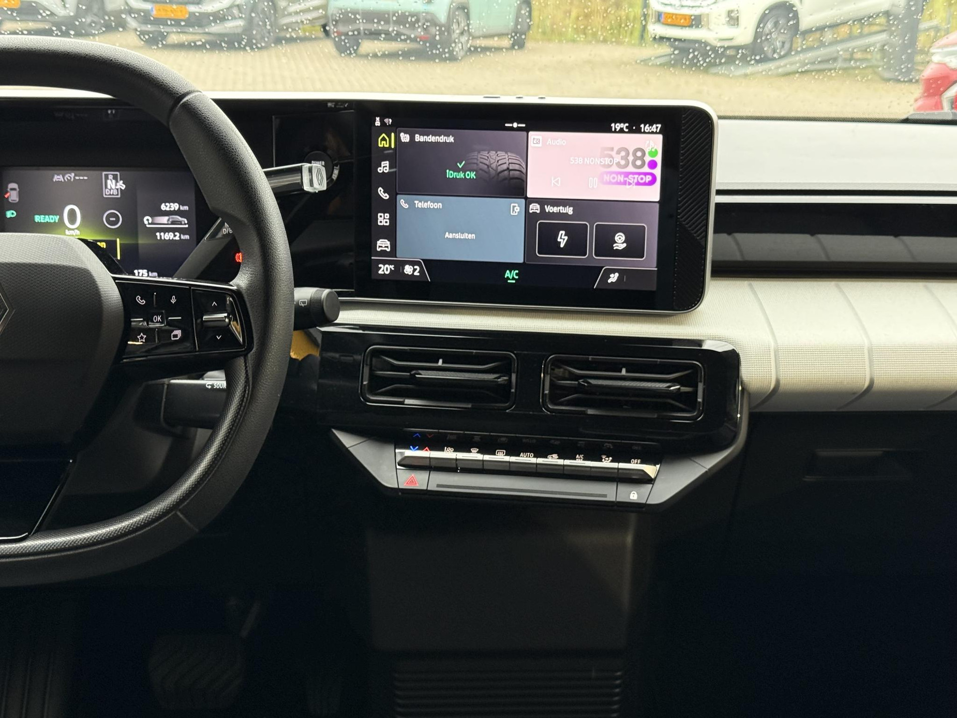 Renault R5