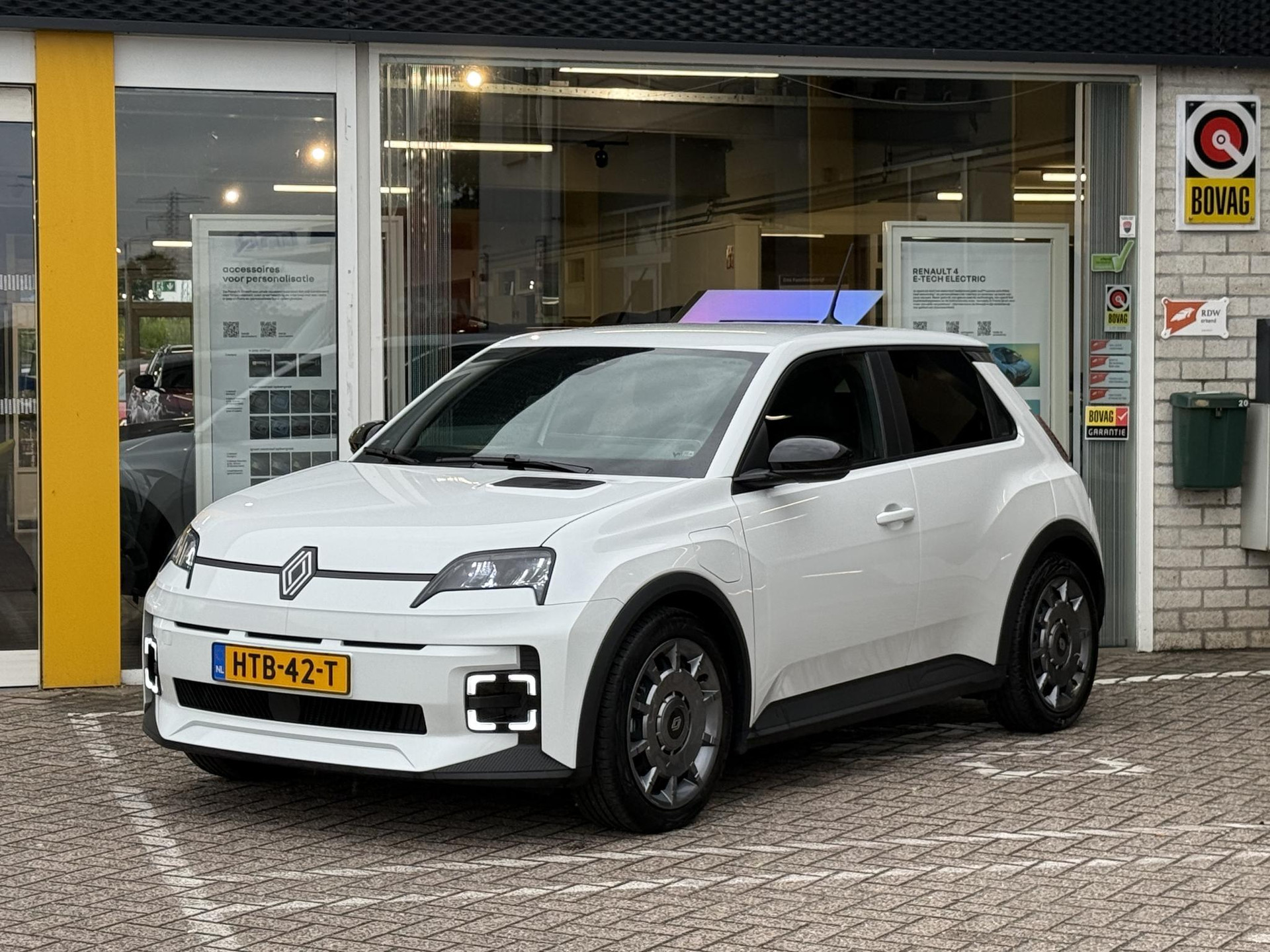 Renault R5