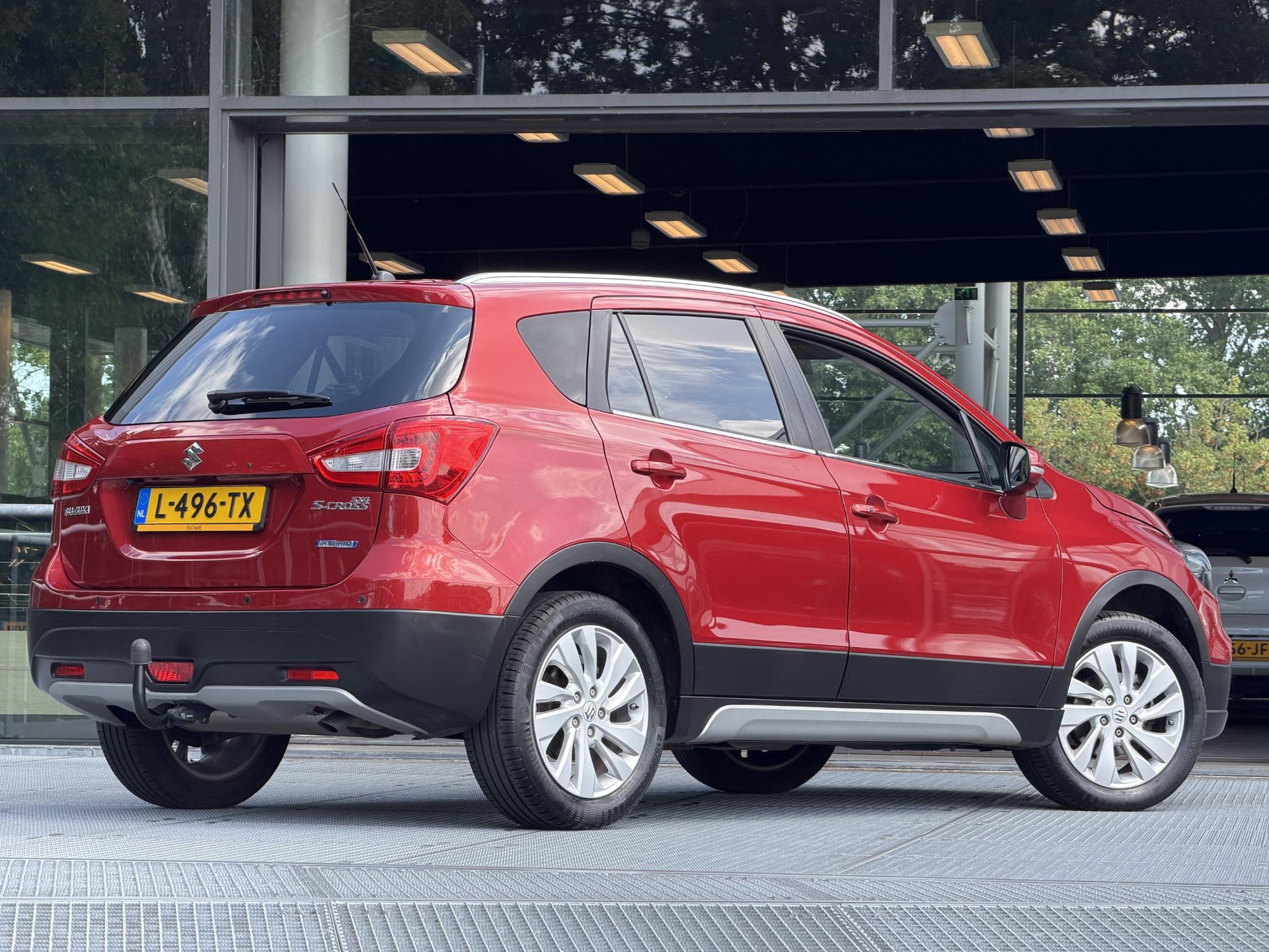 Suzuki S-Cross