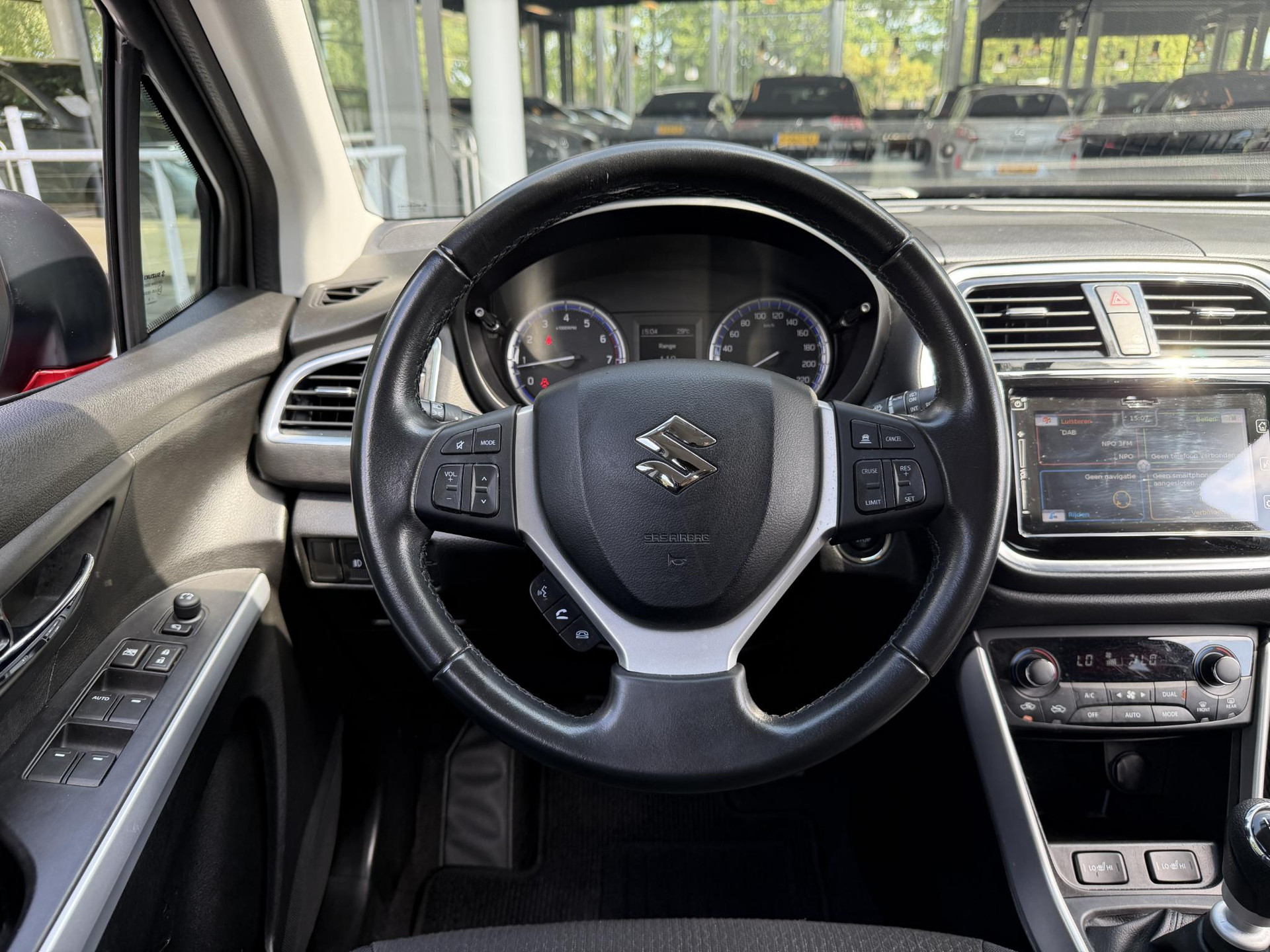 Suzuki S-Cross
