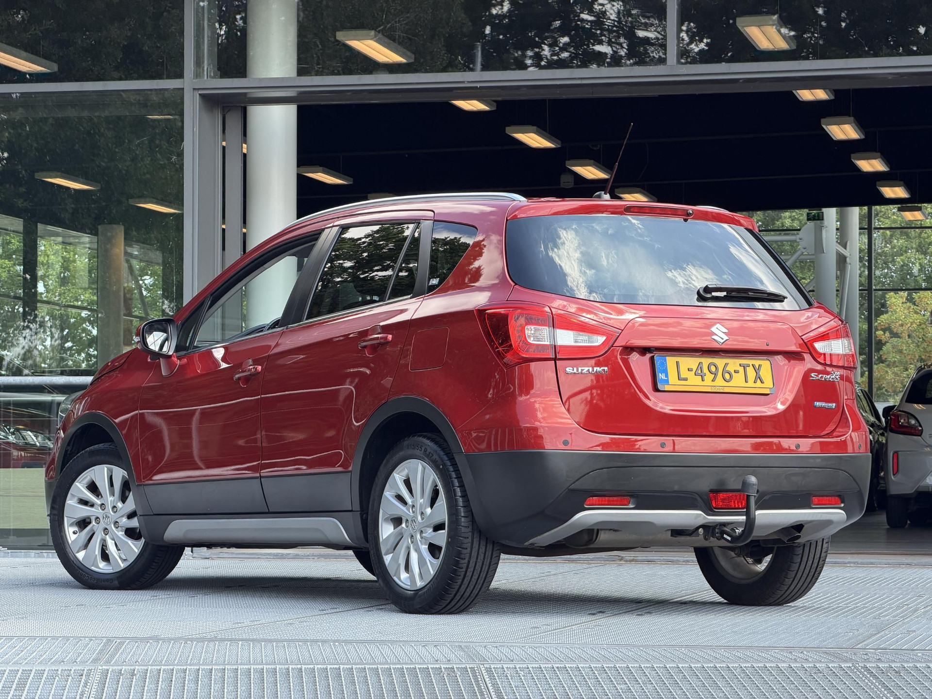 Suzuki S-Cross