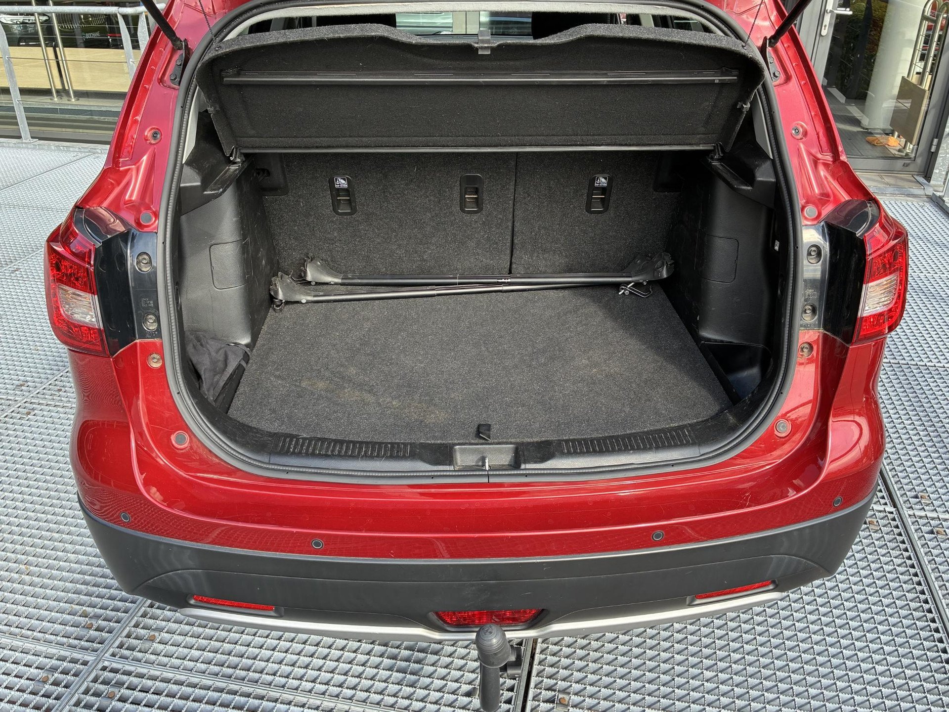 Suzuki S-Cross
