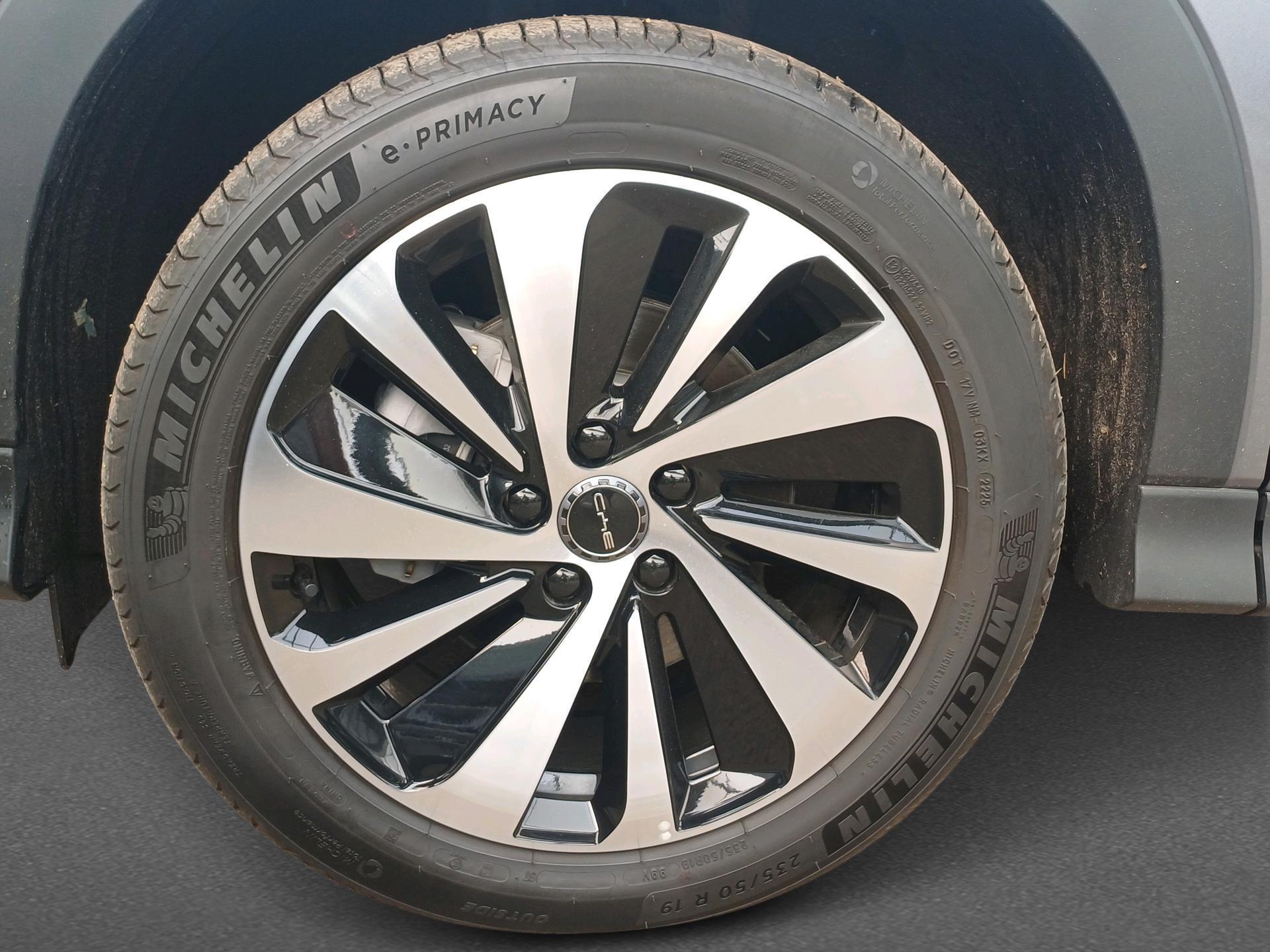 BYD Sealing U