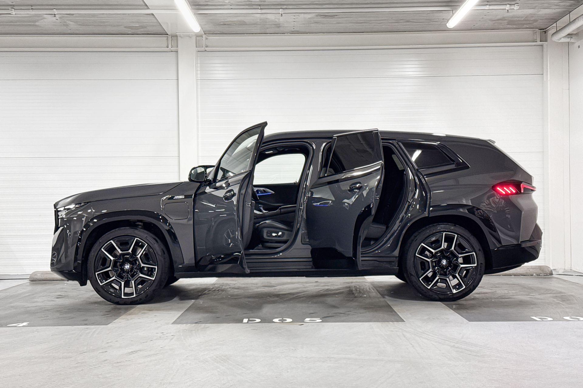 BMW XM